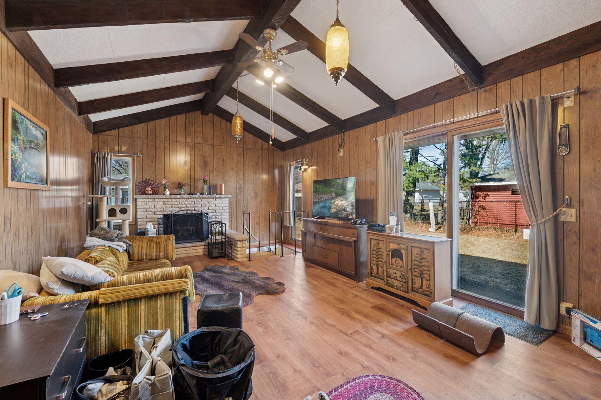 9124 Bloomington Avenue