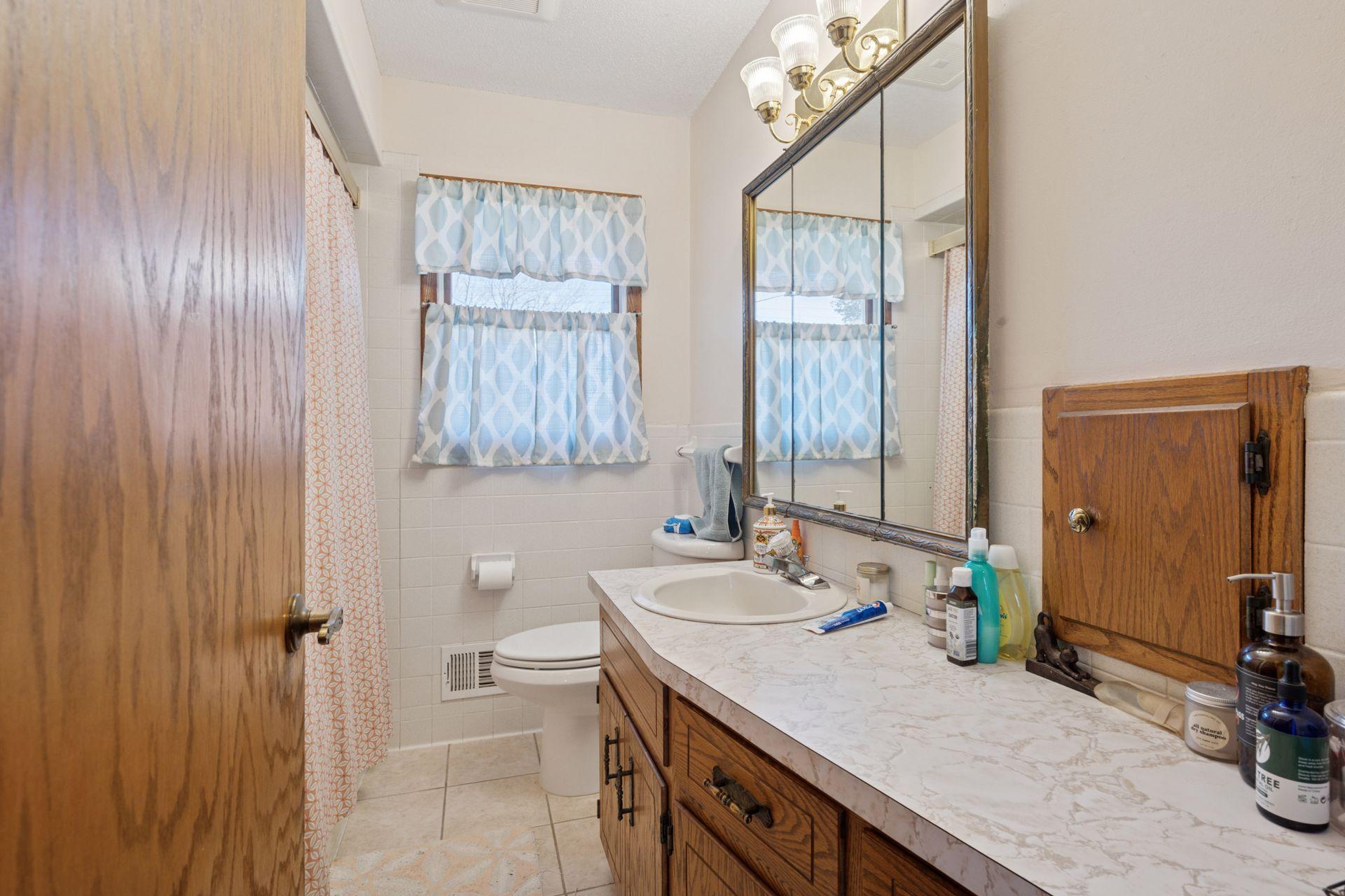 9124 Bloomington Avenue