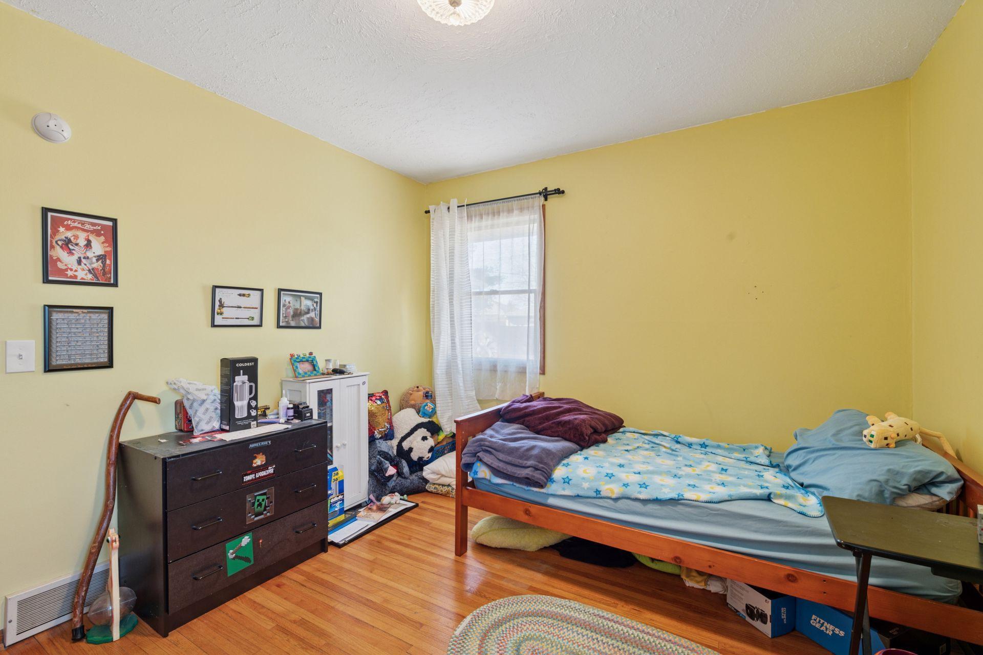 9124 Bloomington Avenue