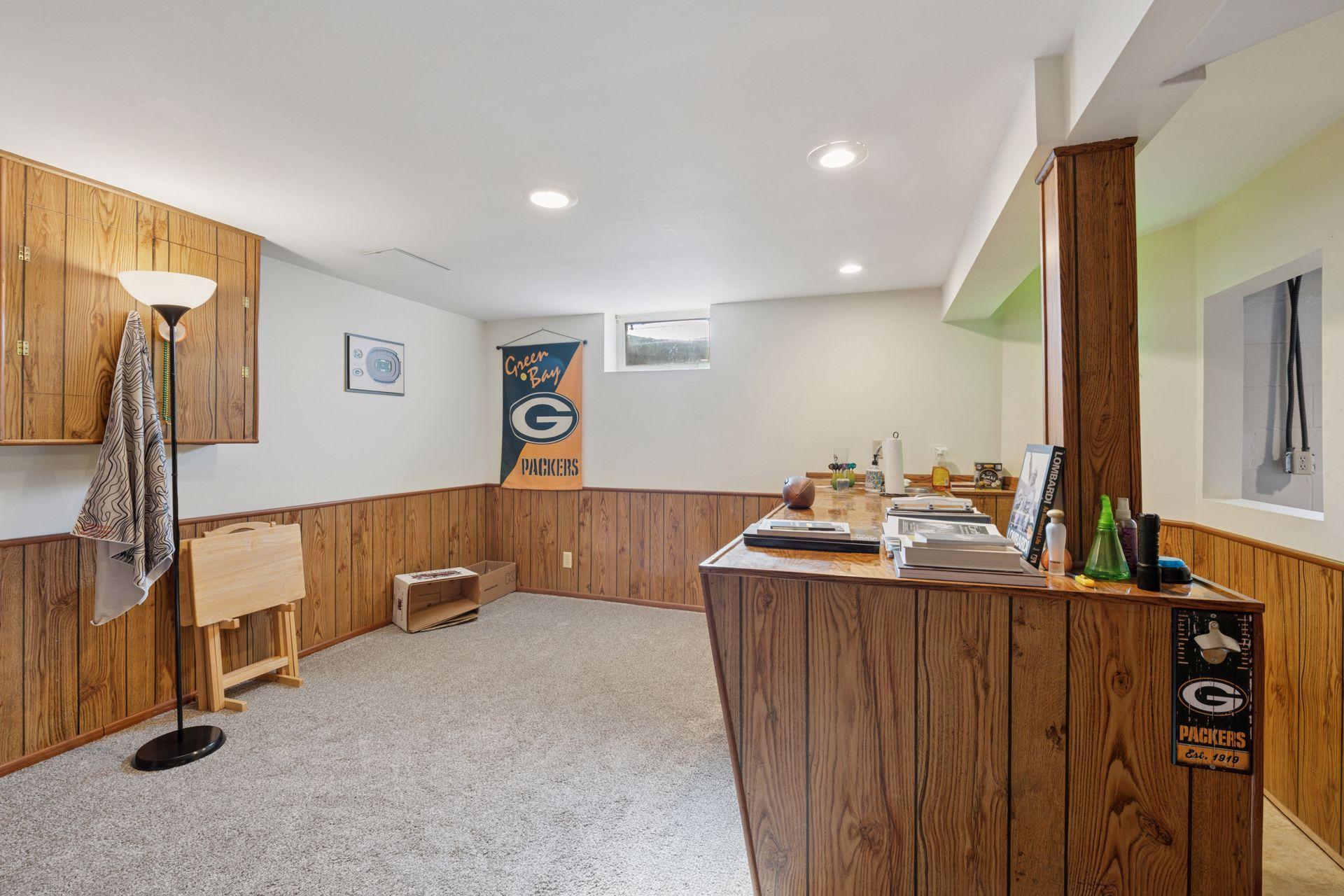 9124 Bloomington Avenue