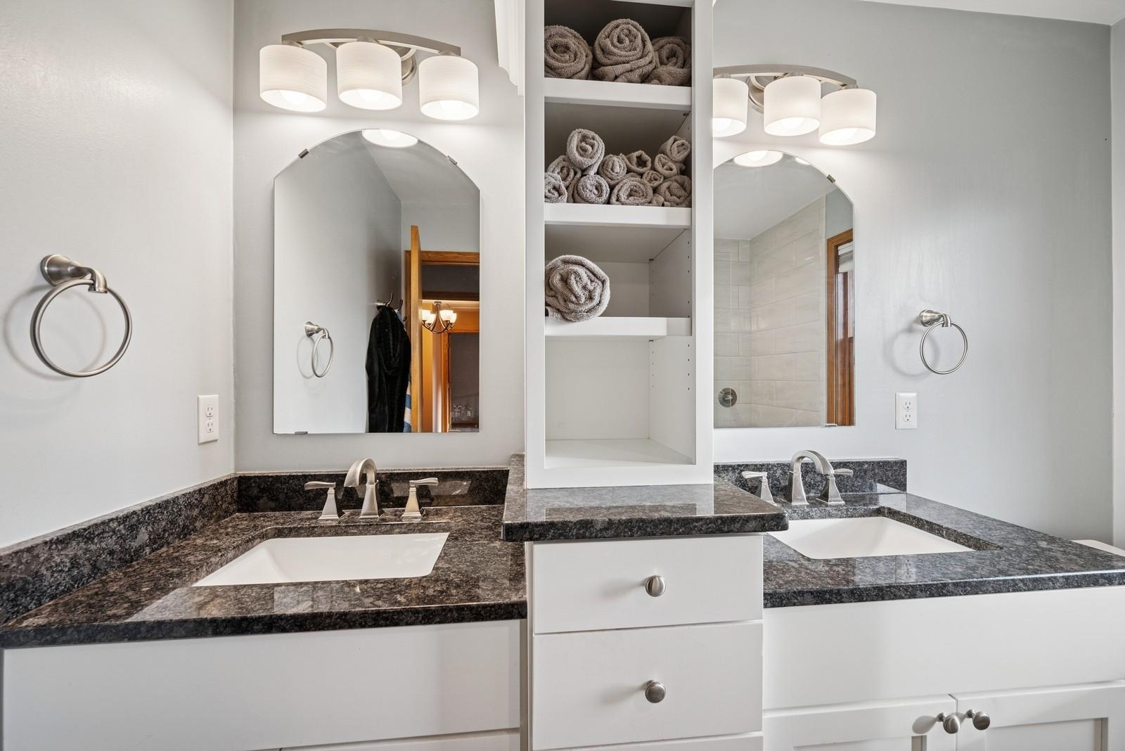 5930 Red Pine Boulevard