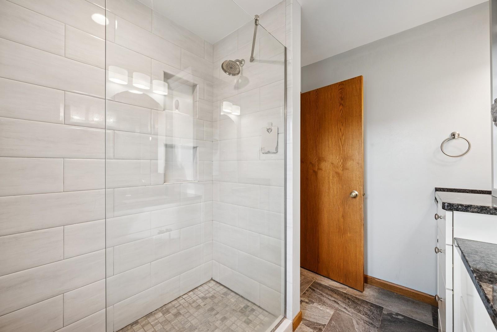 5930 Red Pine Boulevard