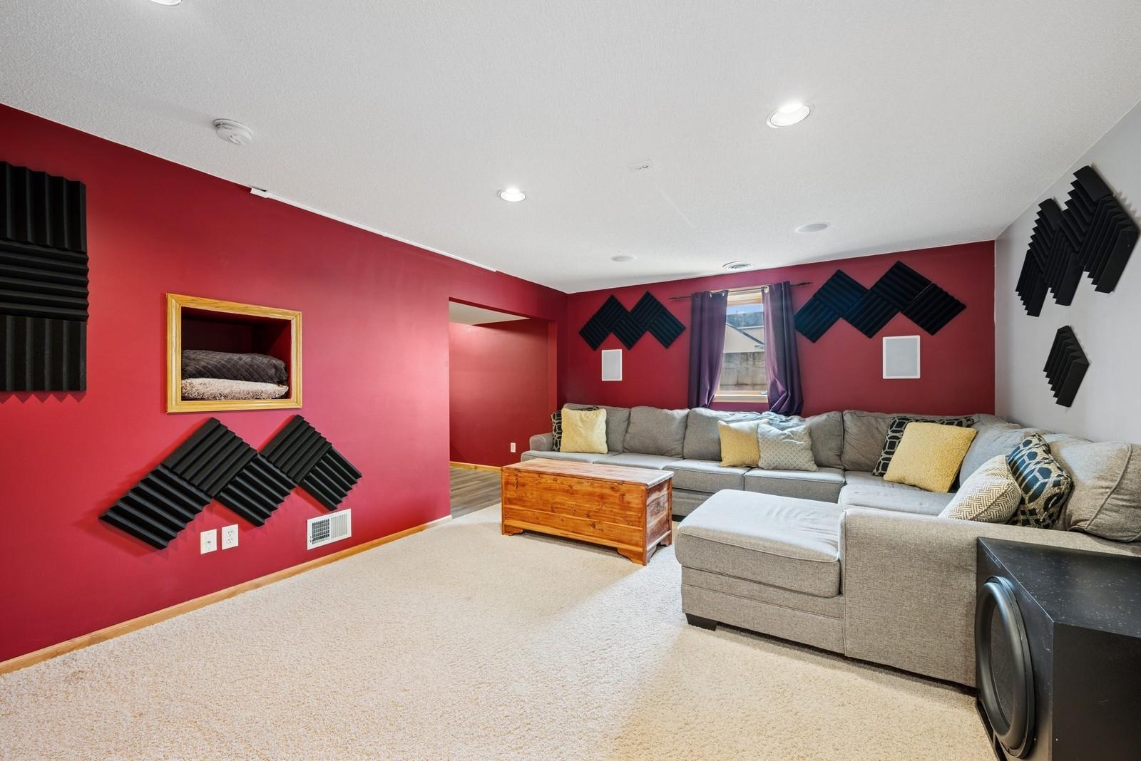 5930 Red Pine Boulevard