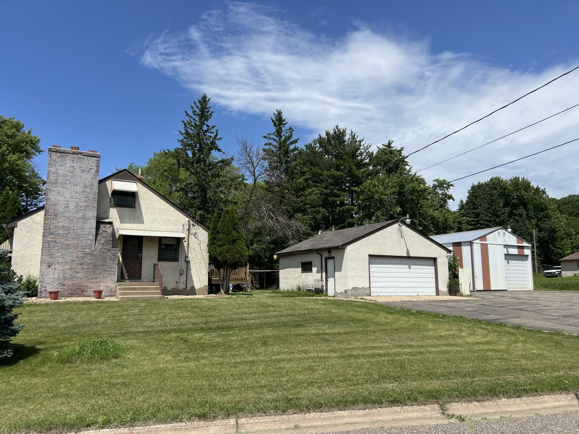 2415 Geneva Avenue N