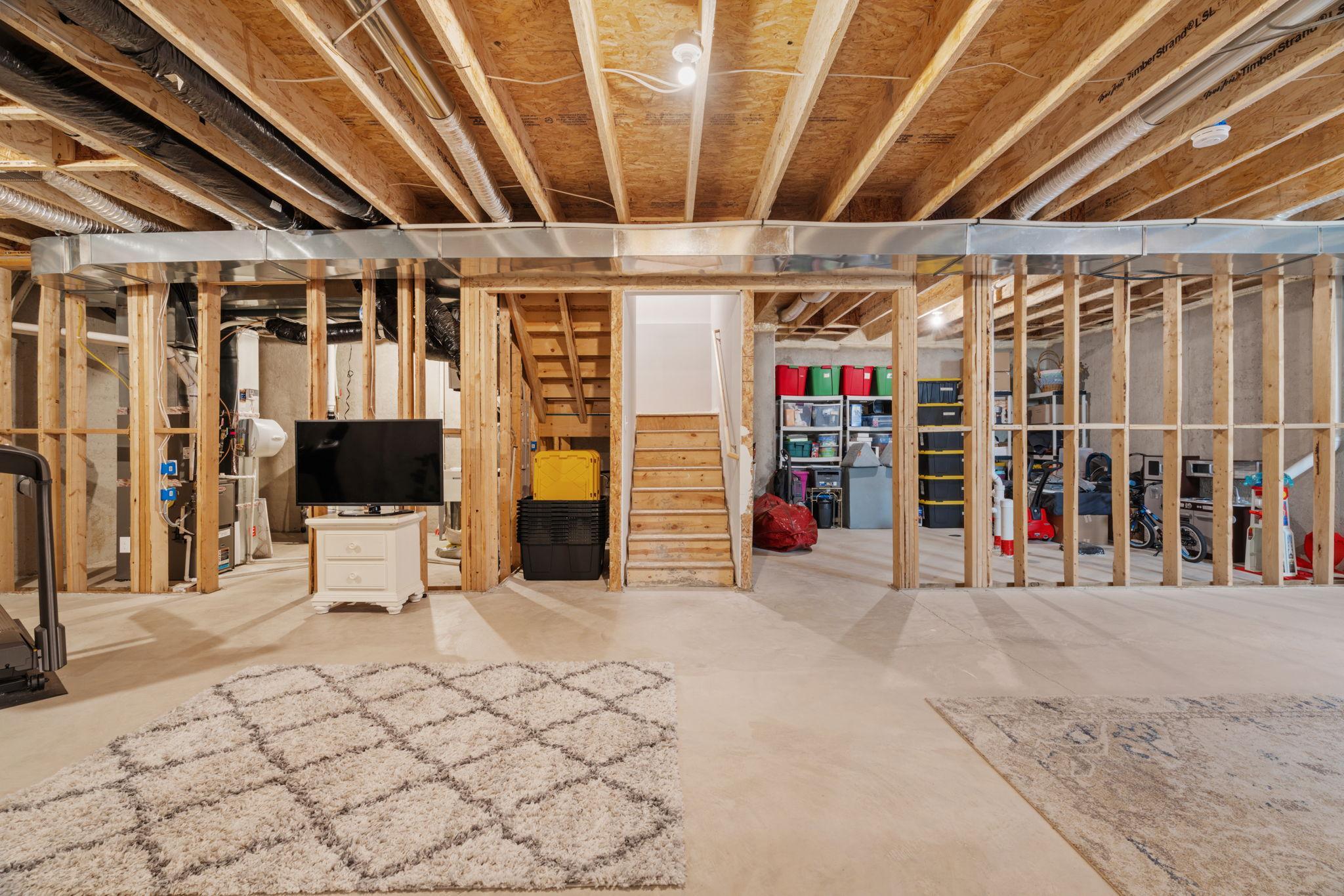 1244 Maple Lane