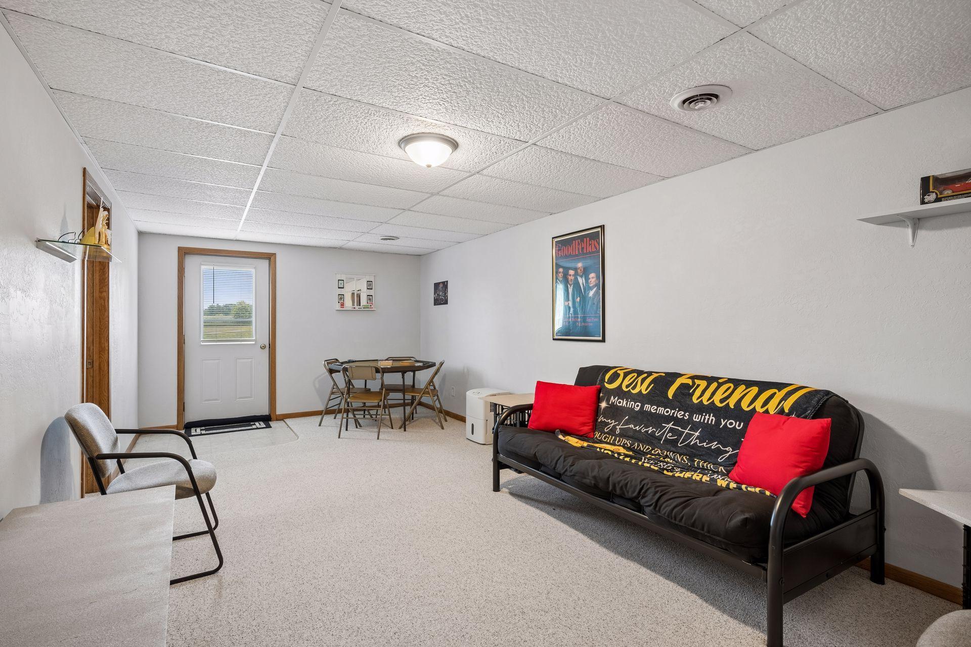13422 County Line Road
