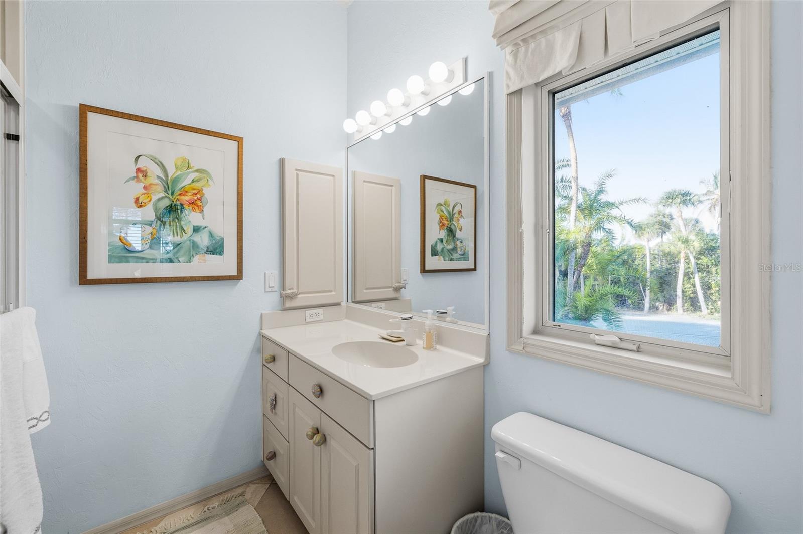 16 GROUPER HOLE DR