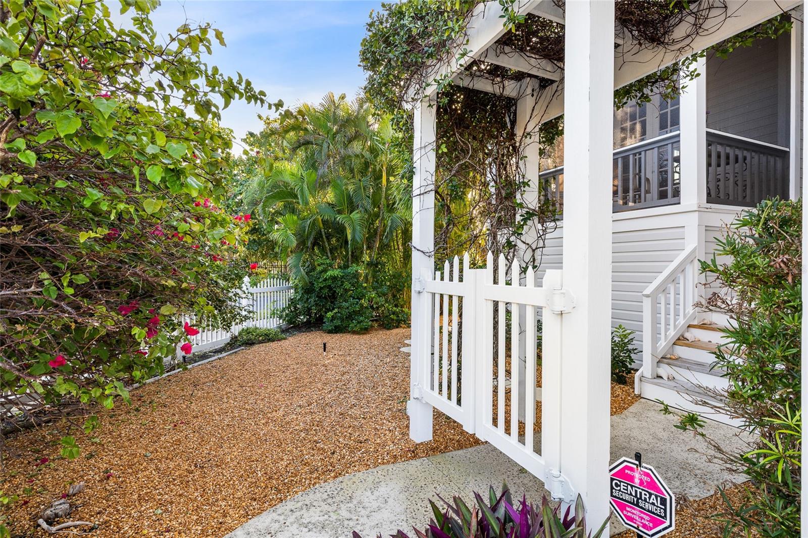 162 BLACKWALL CT