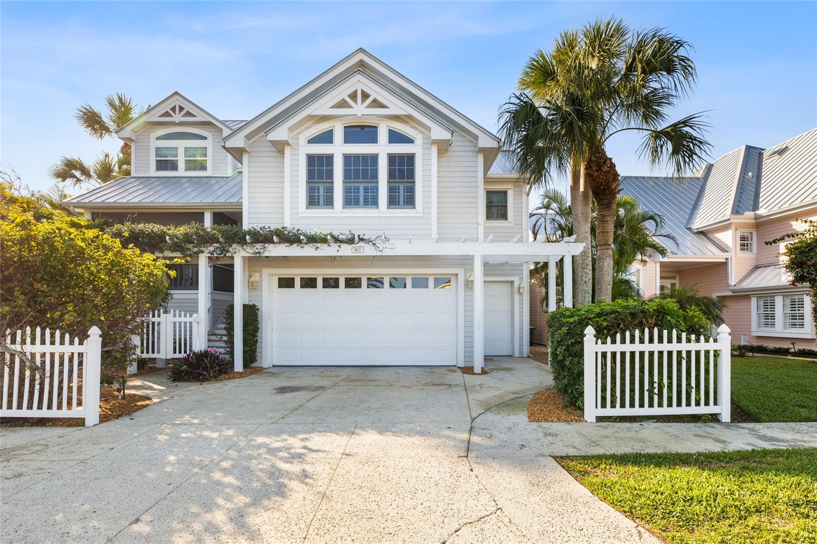 162 BLACKWALL CT
