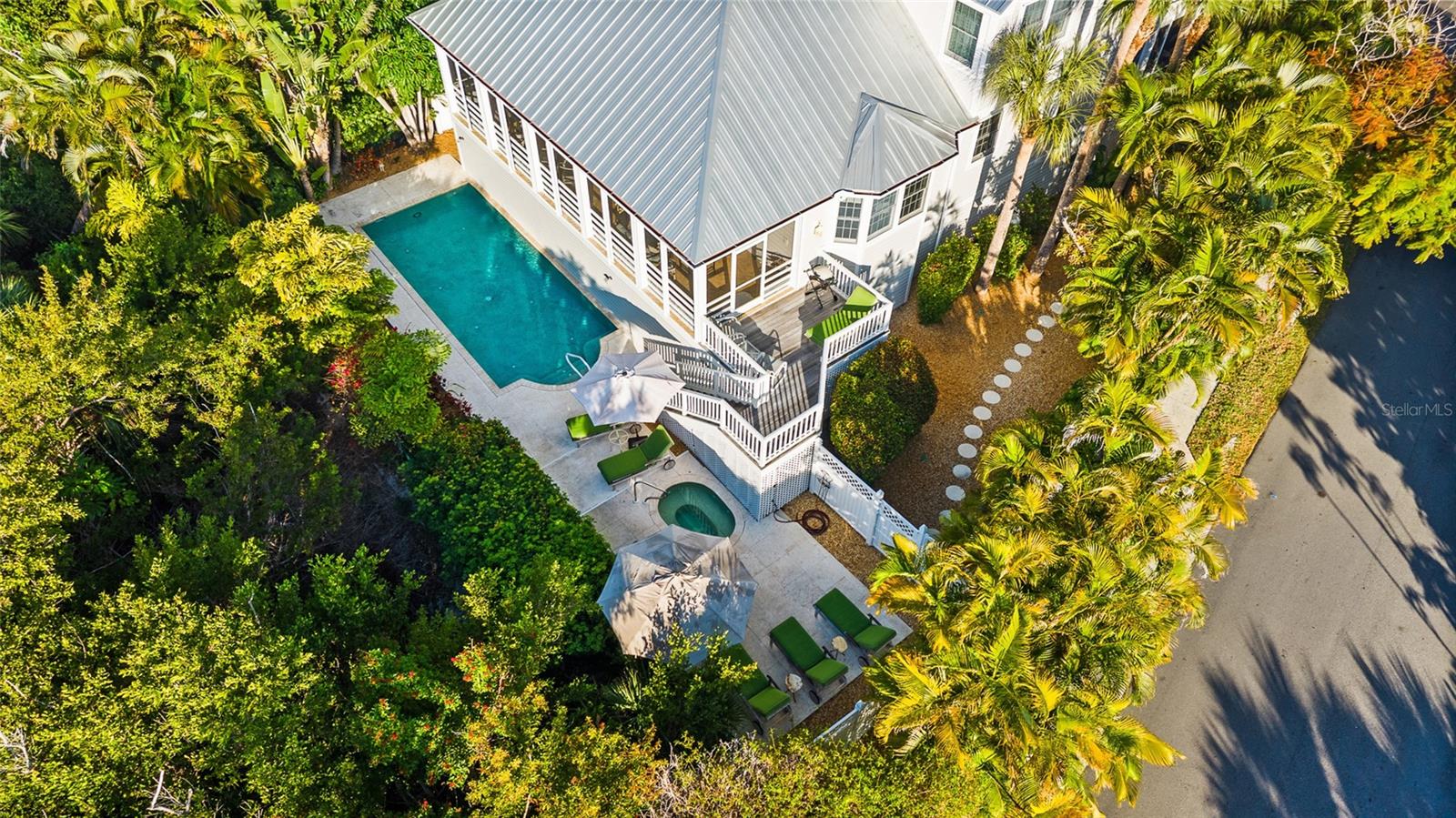 162 BLACKWALL CT