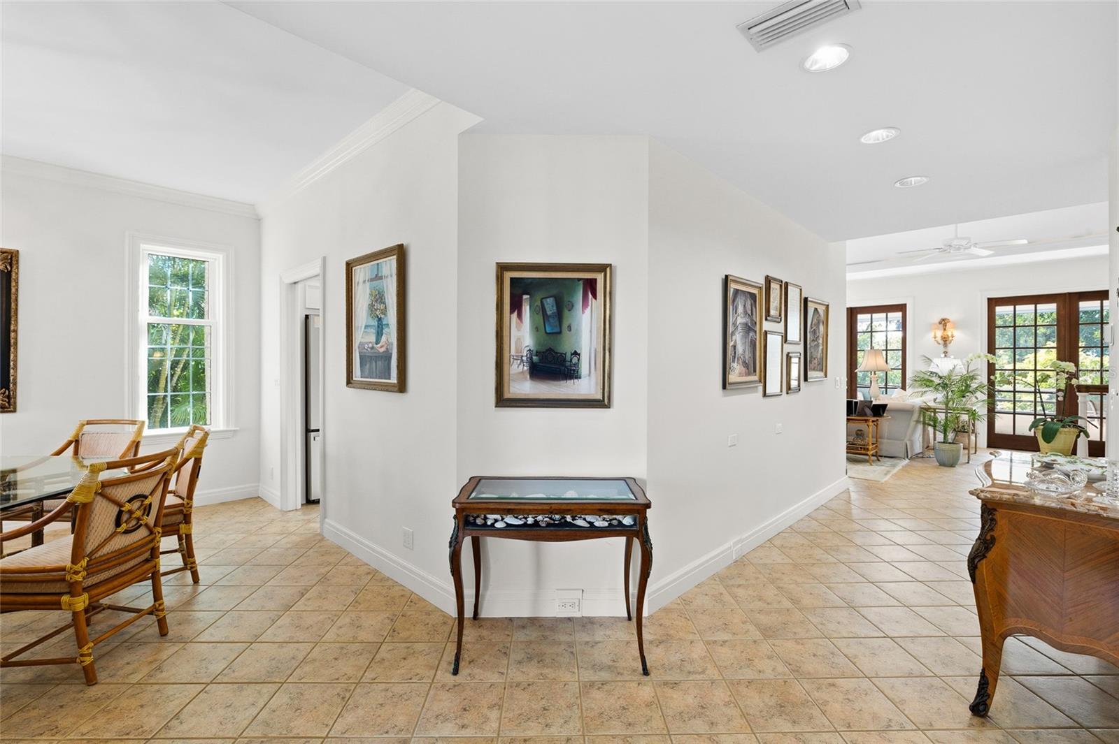 162 BLACKWALL CT