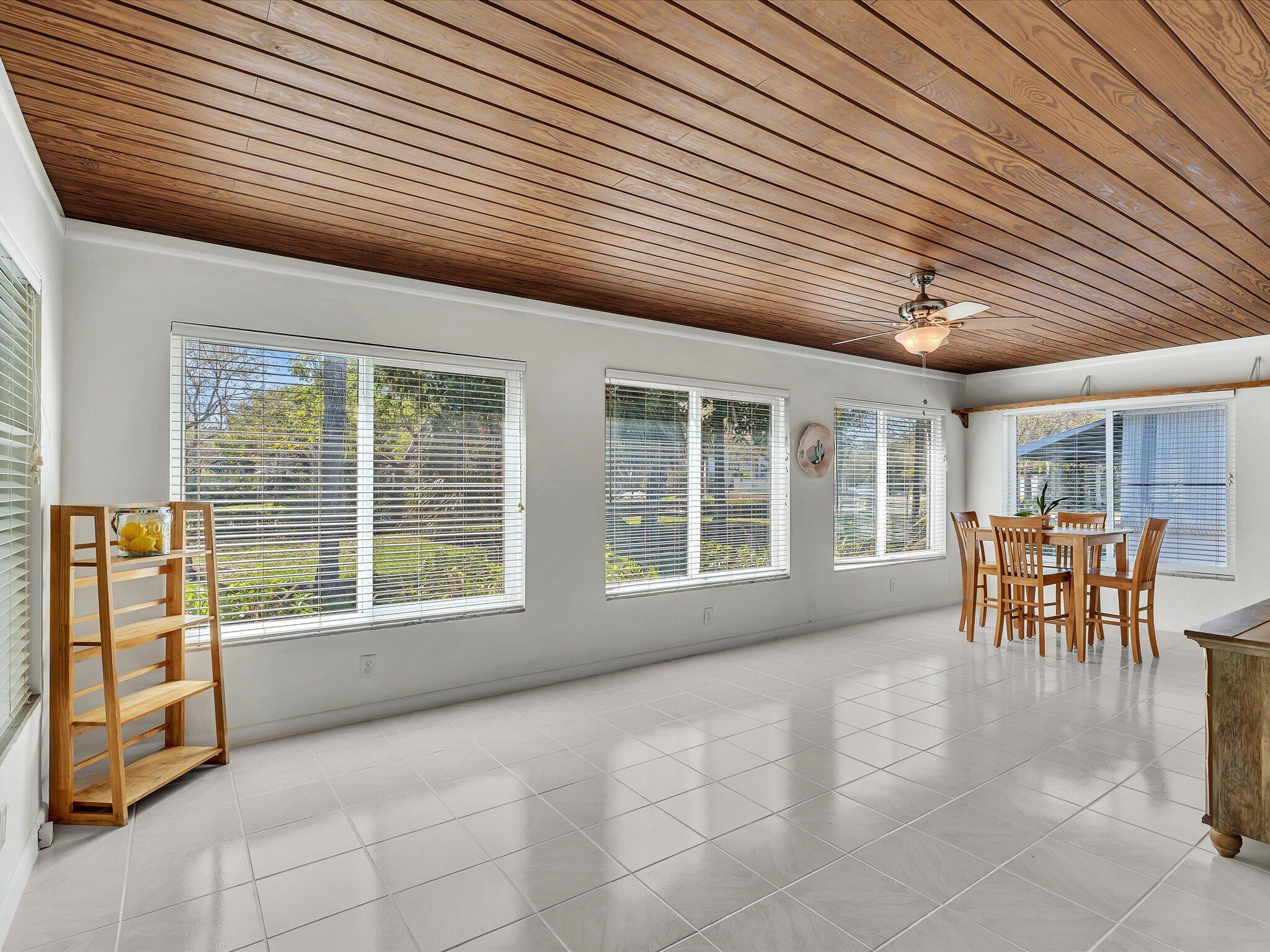 4504 NW 47th Terrace