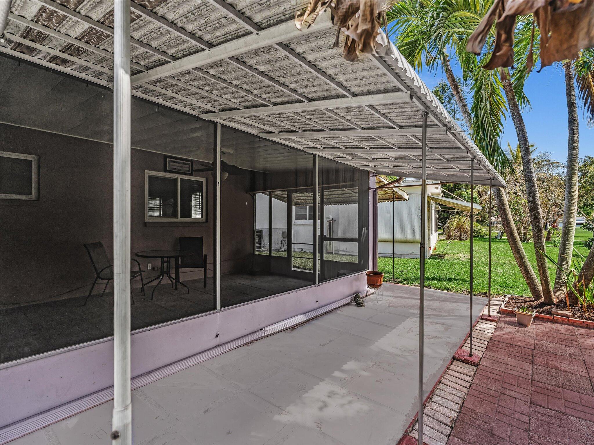 4504 NW 47th Terrace