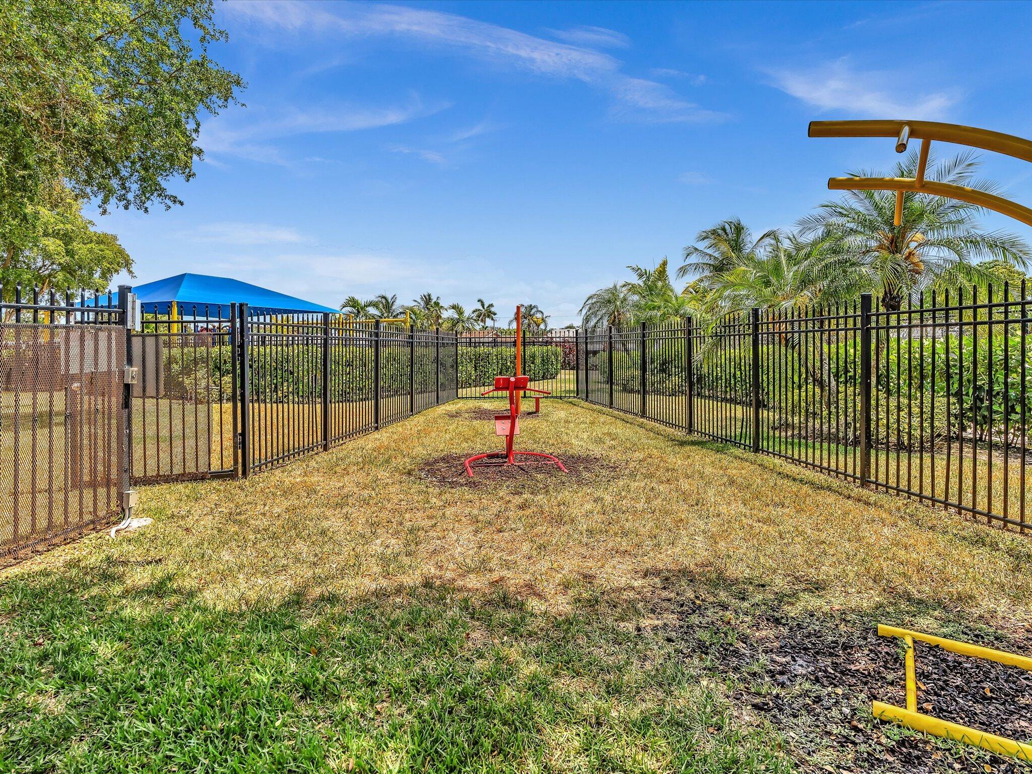 4504 NW 47th Terrace