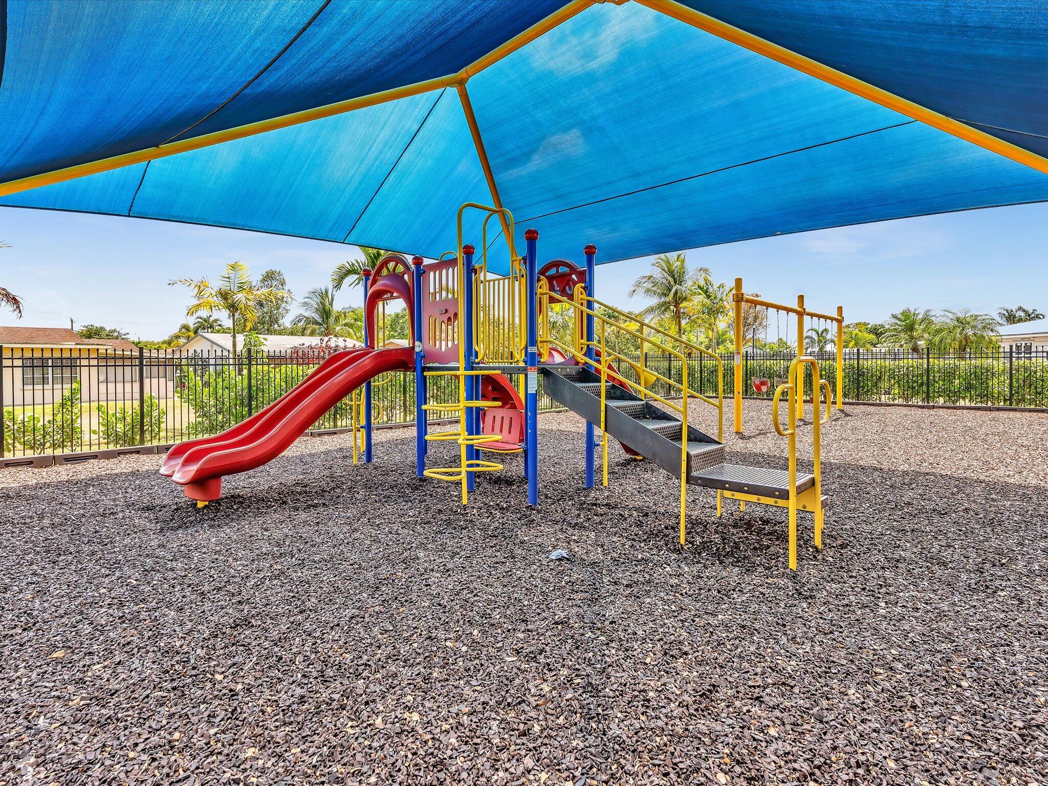 4504 NW 47th Terrace