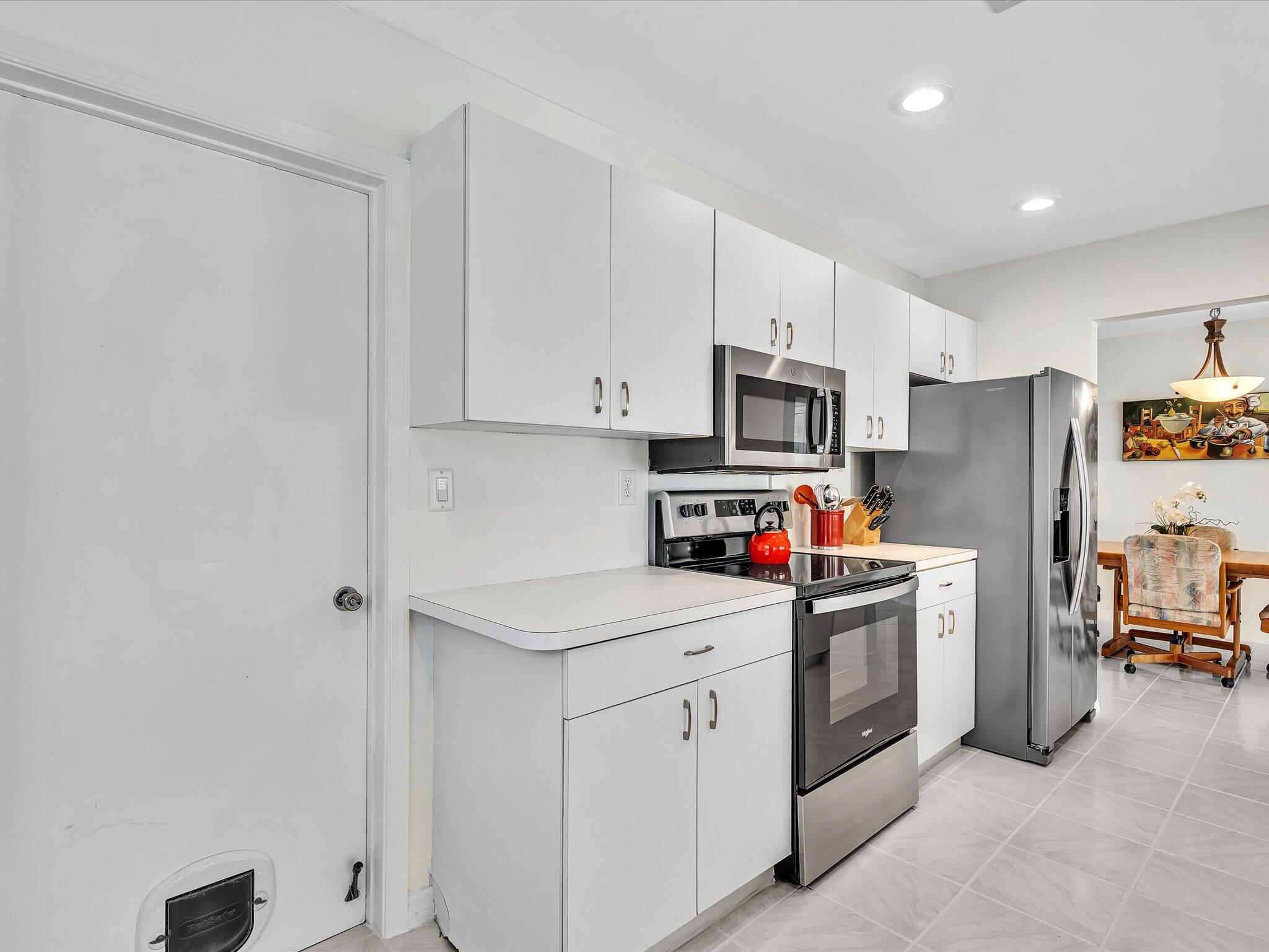 4504 NW 47th Terrace