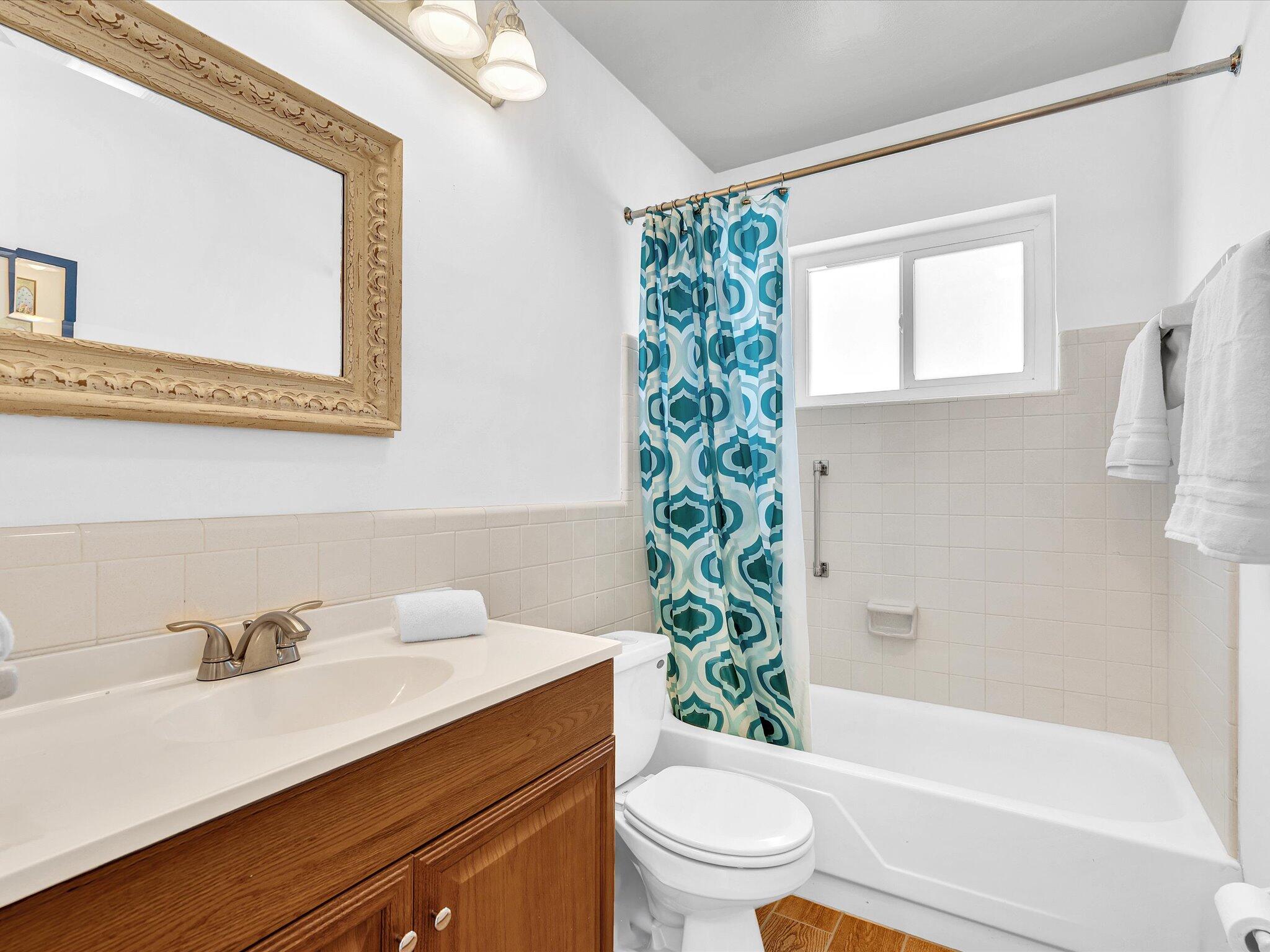 4504 NW 47th Terrace