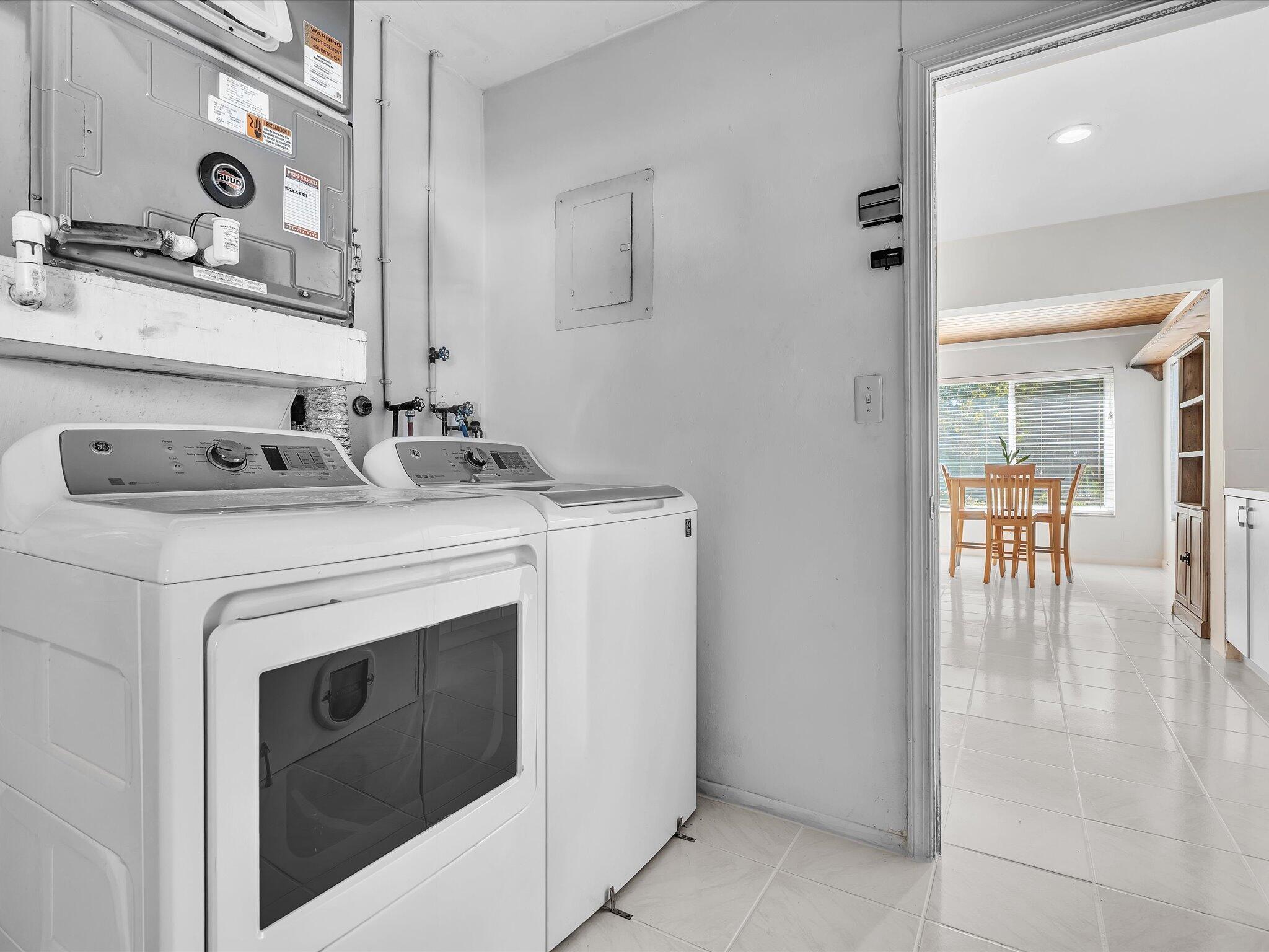 4504 NW 47th Terrace