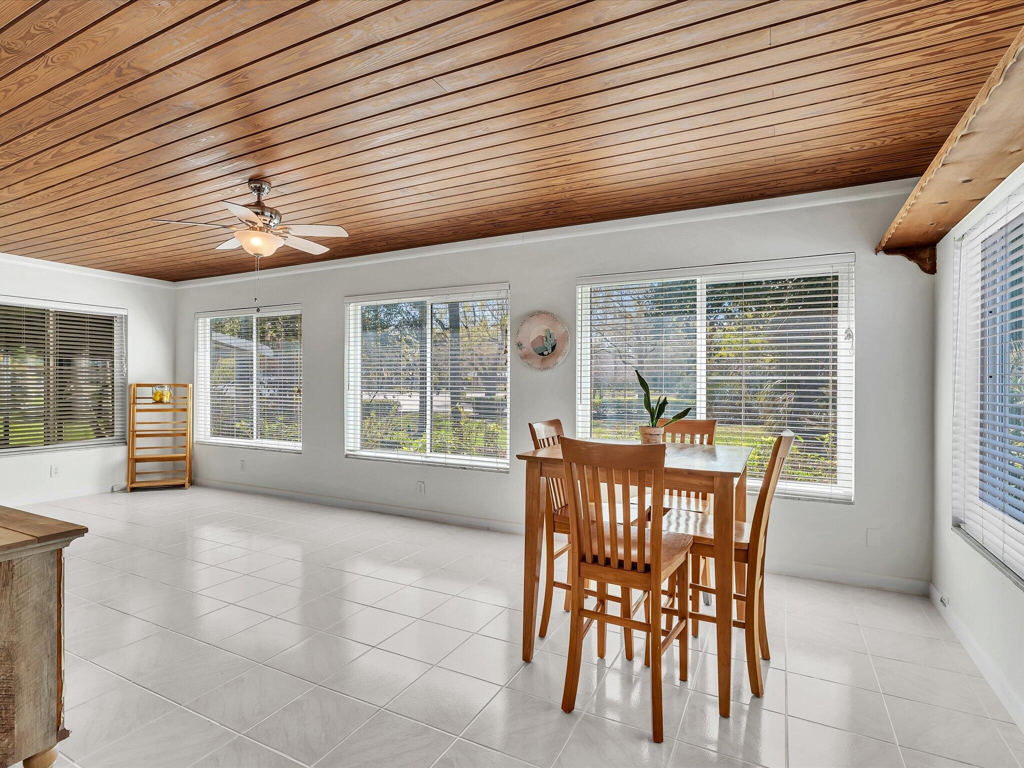 4504 NW 47th Terrace