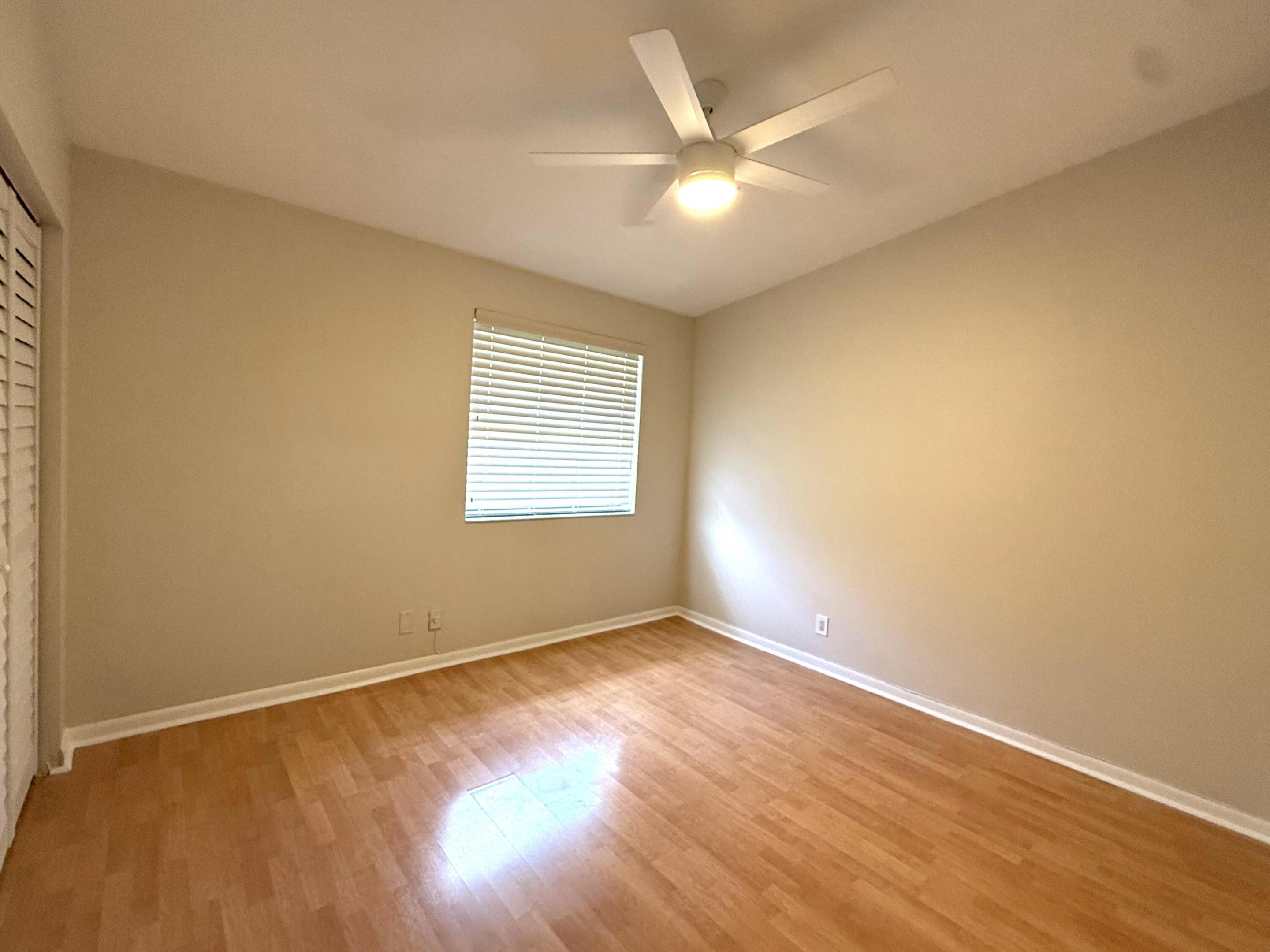 9793 Riverside Drive 59-4