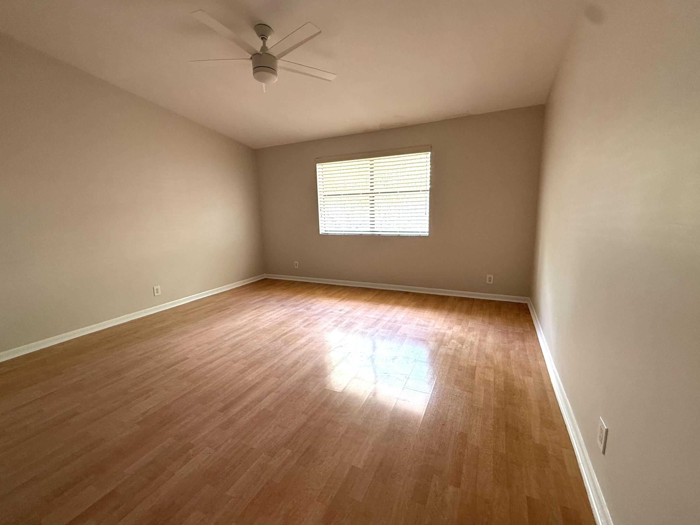 9793 Riverside Drive 59-4