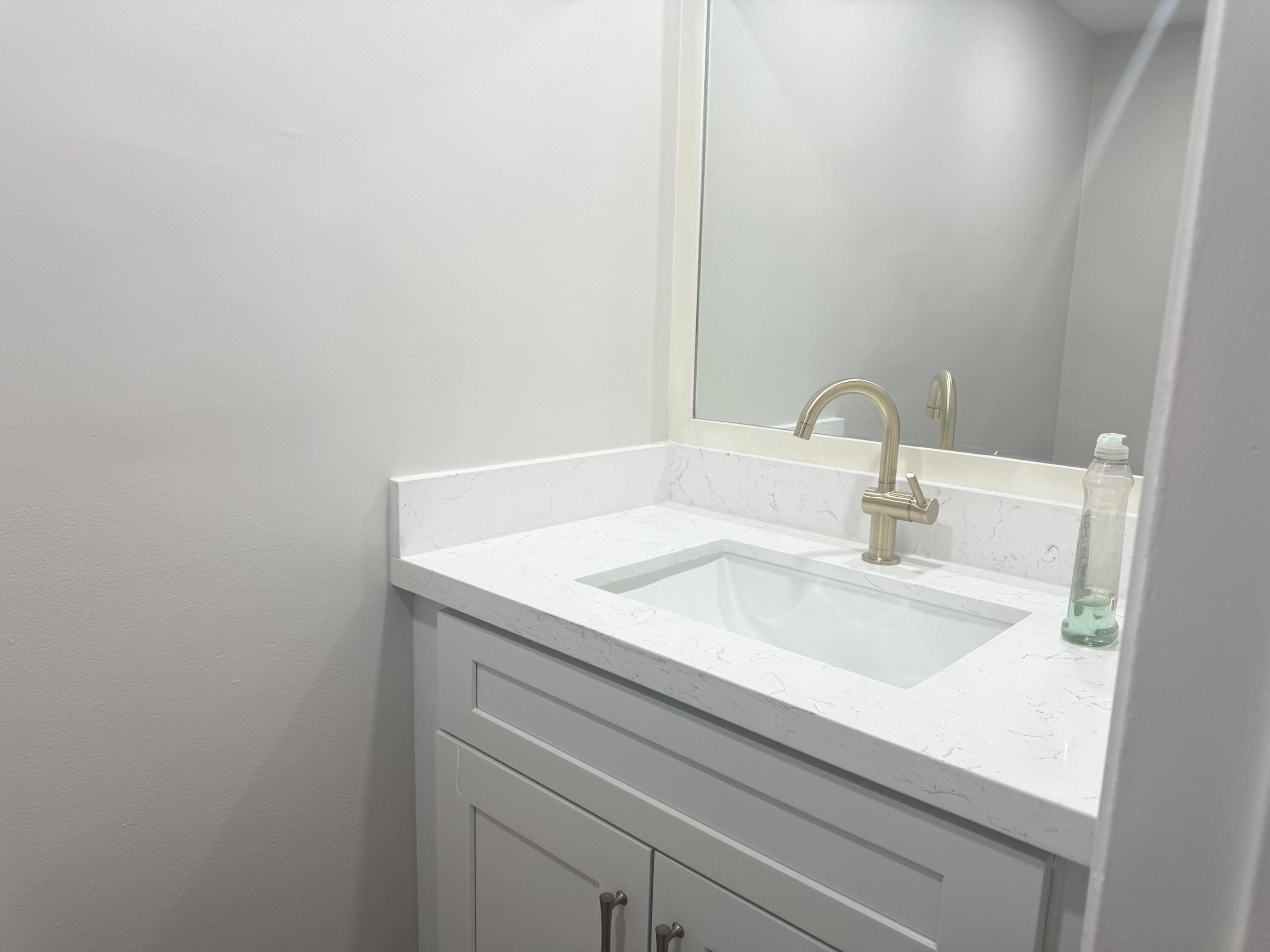 9793 Riverside Drive 59-4