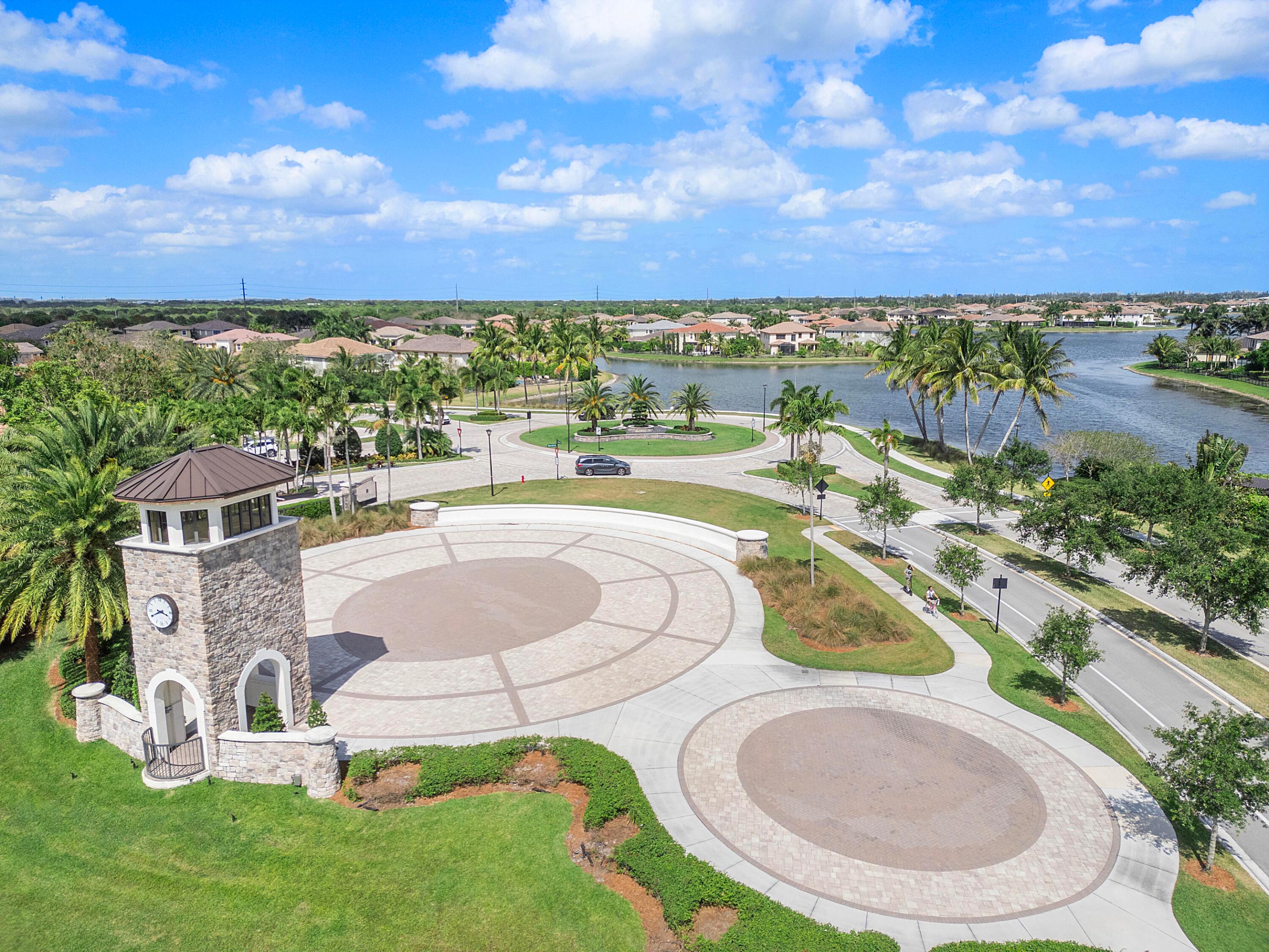 9628 Town Parc Circle S