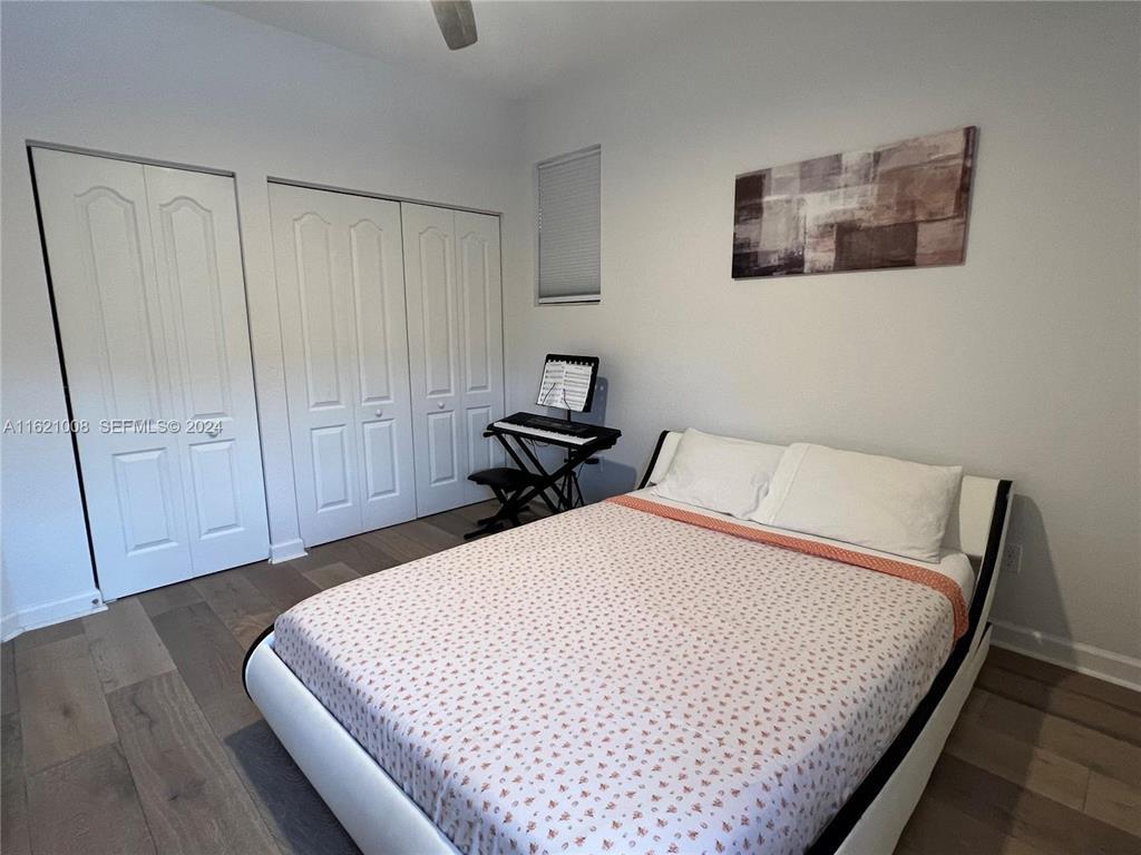 9628 Town Parc Circle S