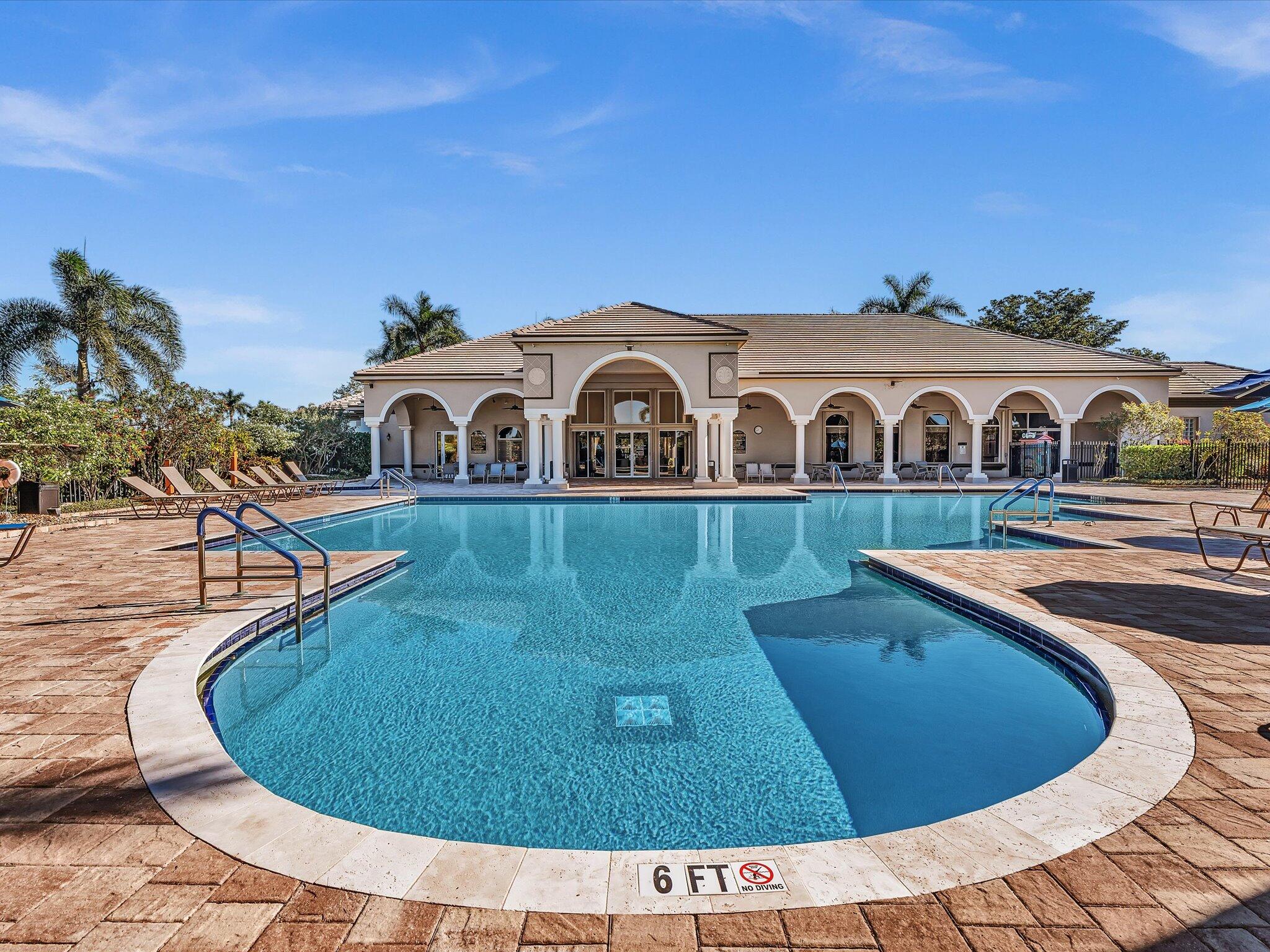 4194 Bluff Harbor Way