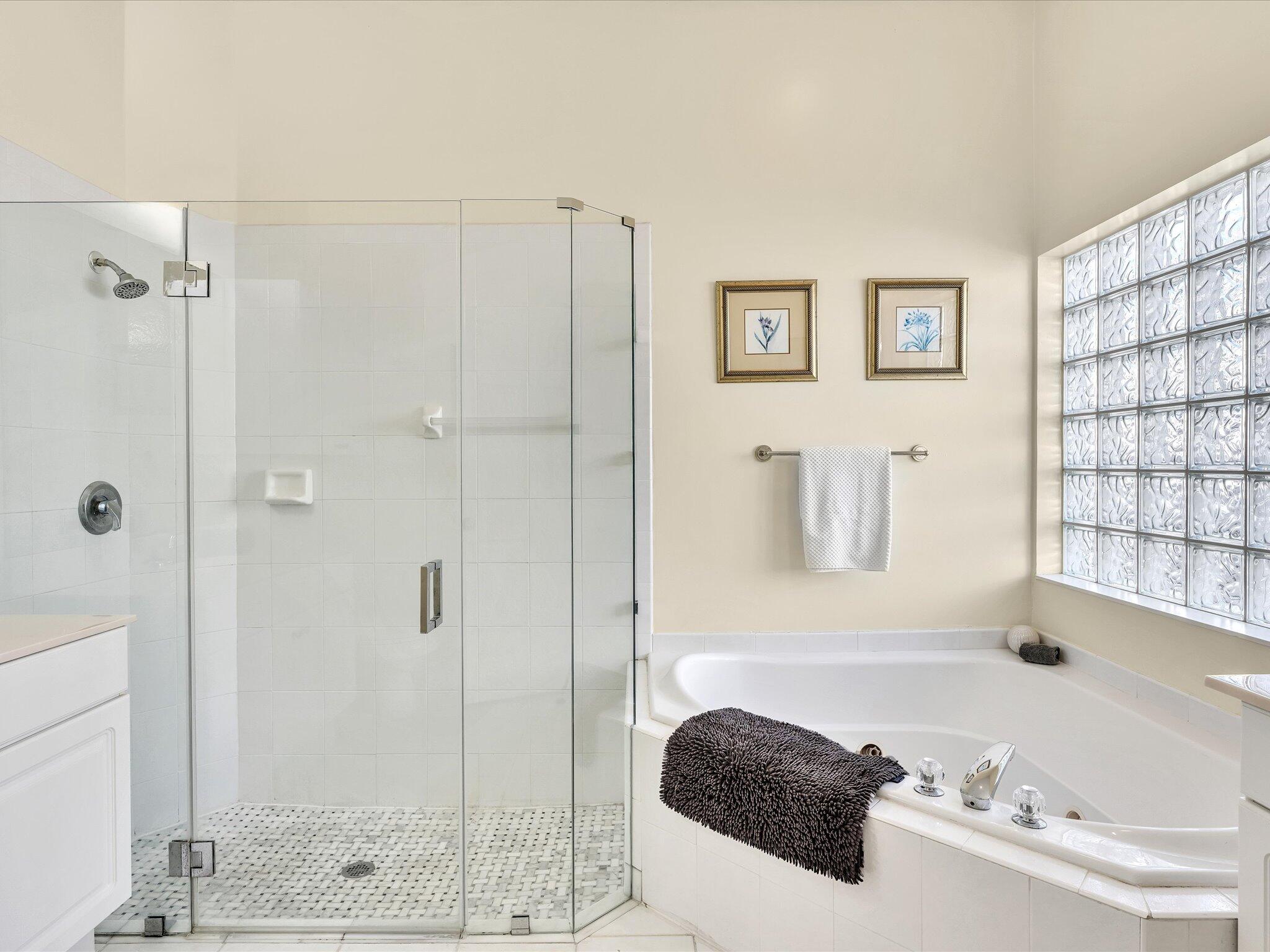 4194 Bluff Harbor Way