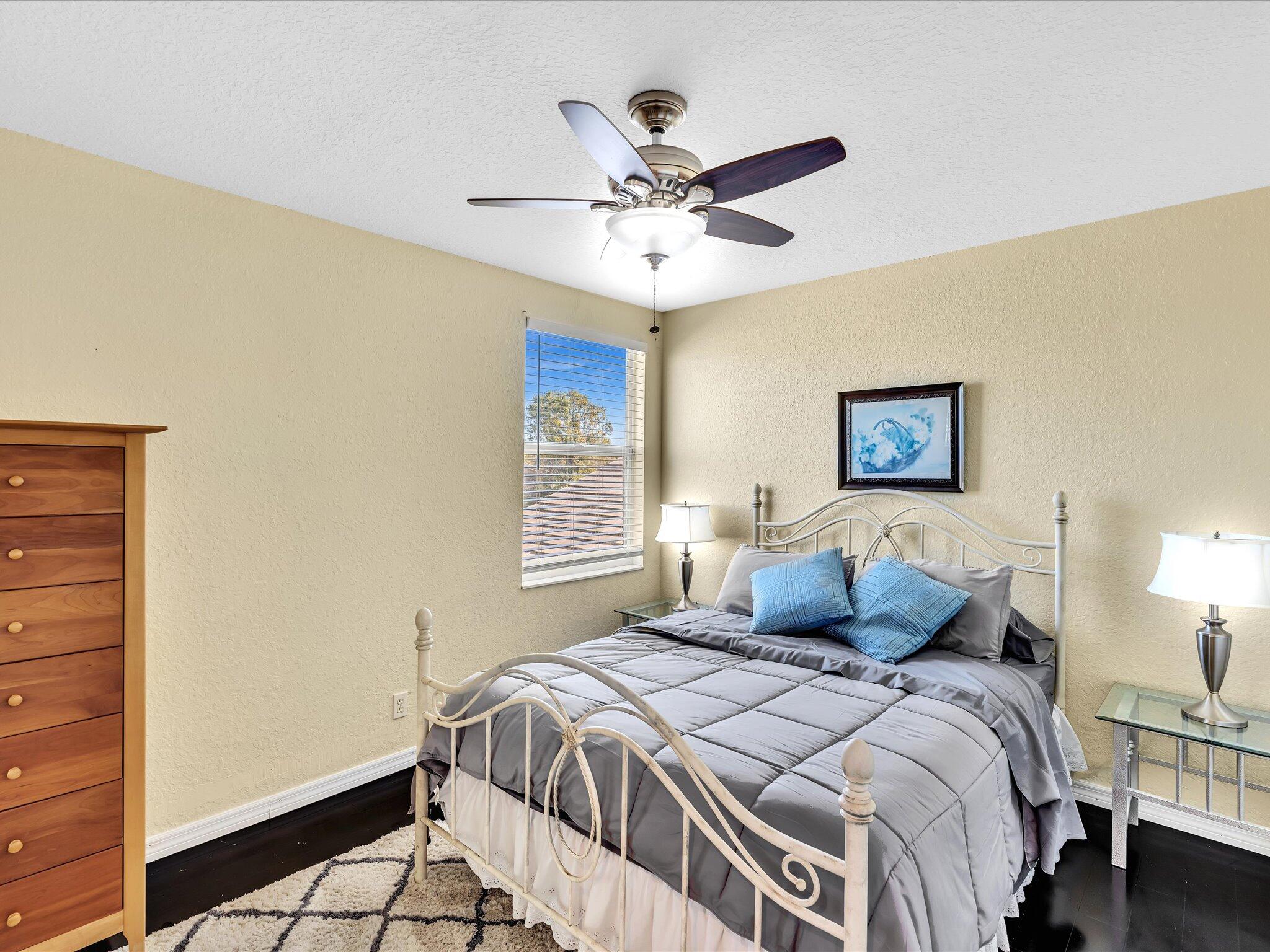 4194 Bluff Harbor Way