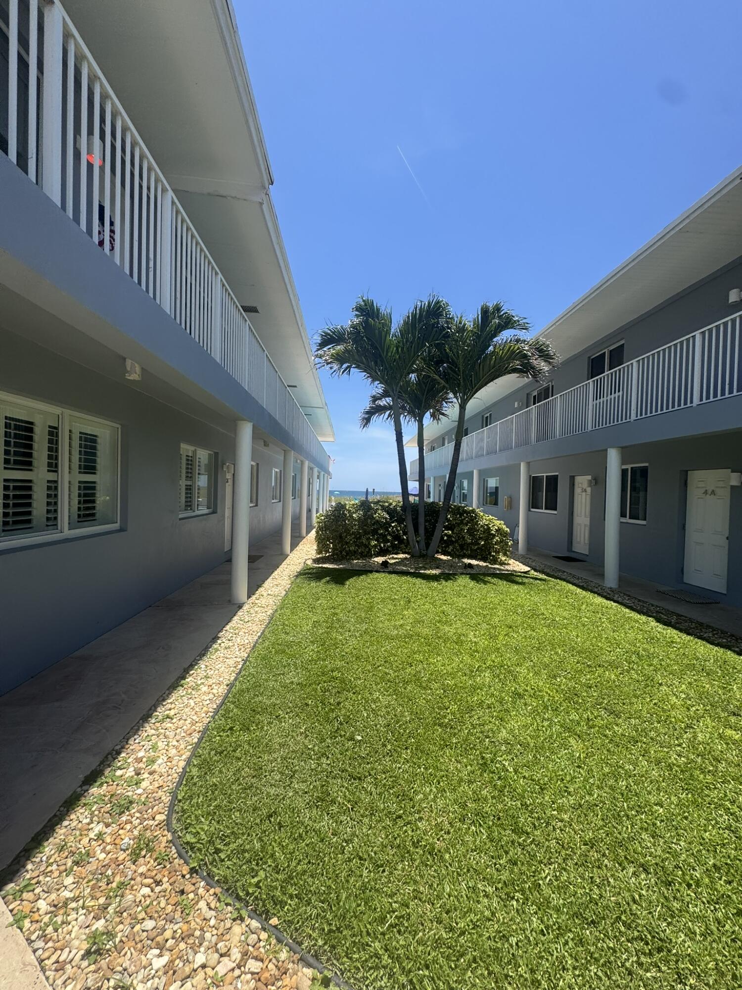 600 N Ocean Boulevard 3 A