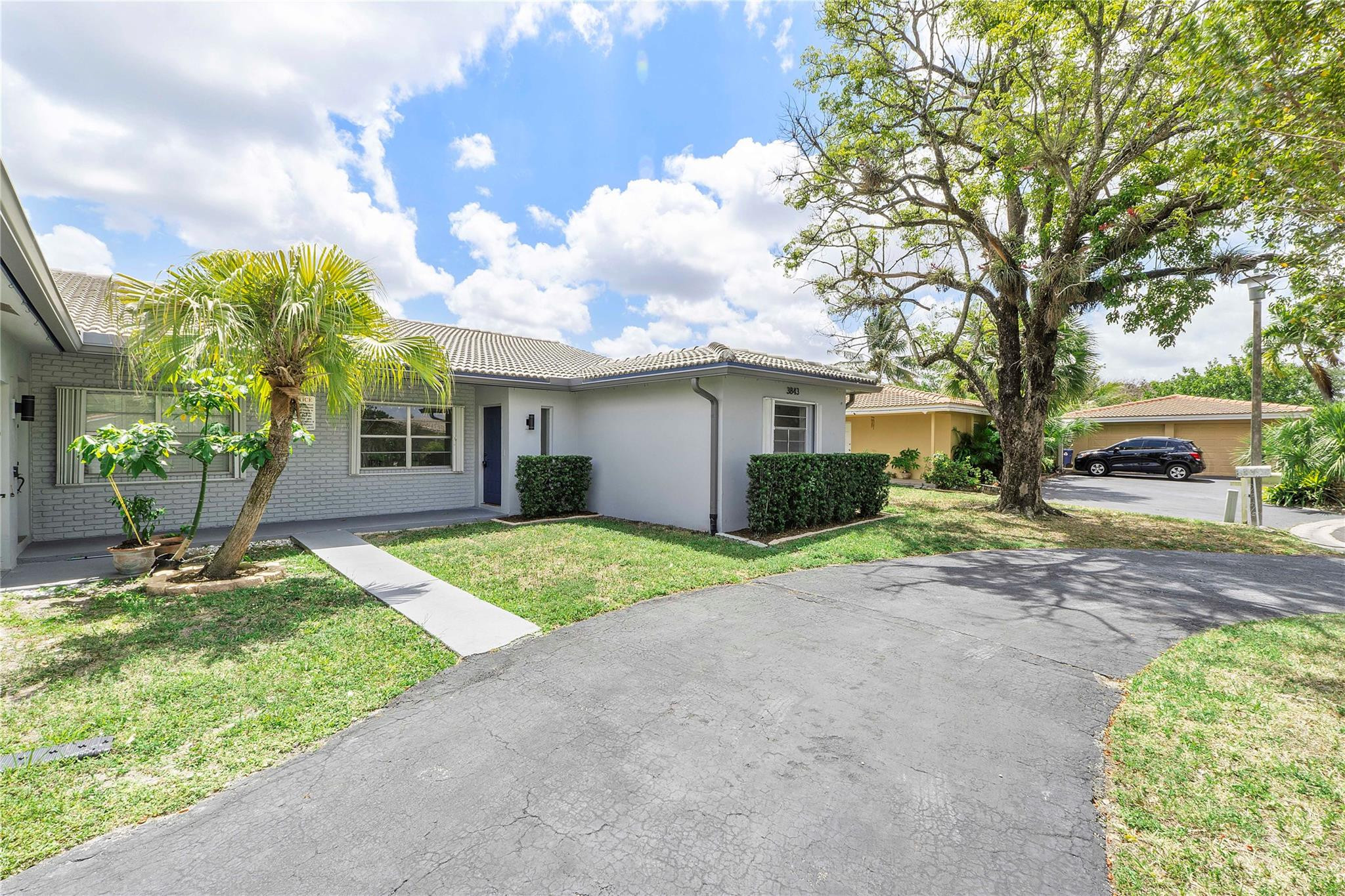3843 NW 81st Terrace