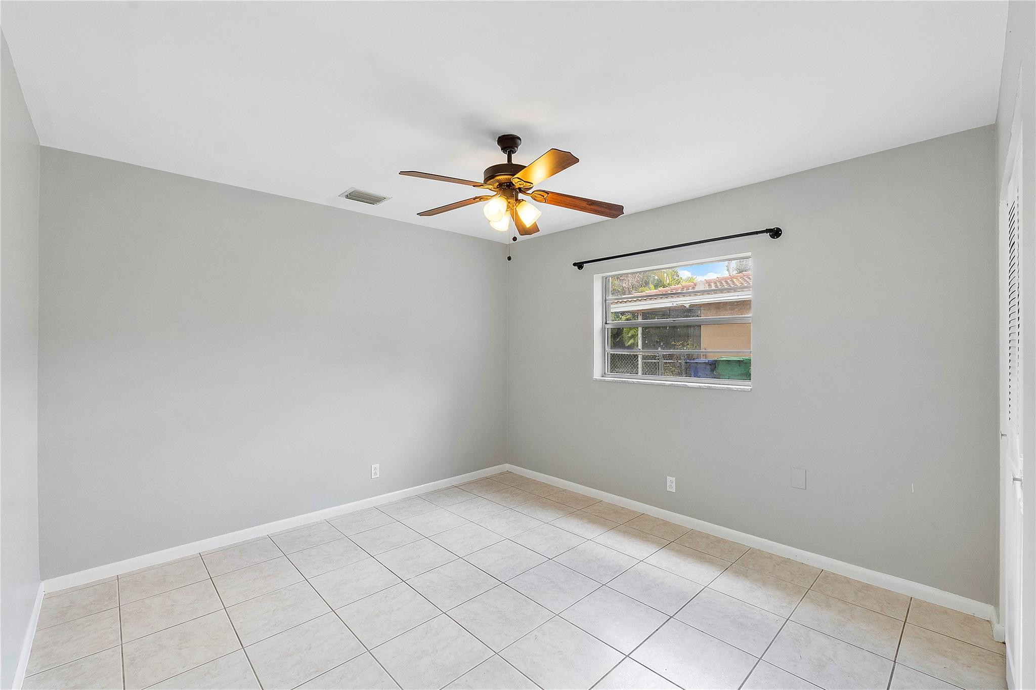 3843 NW 81st Terrace