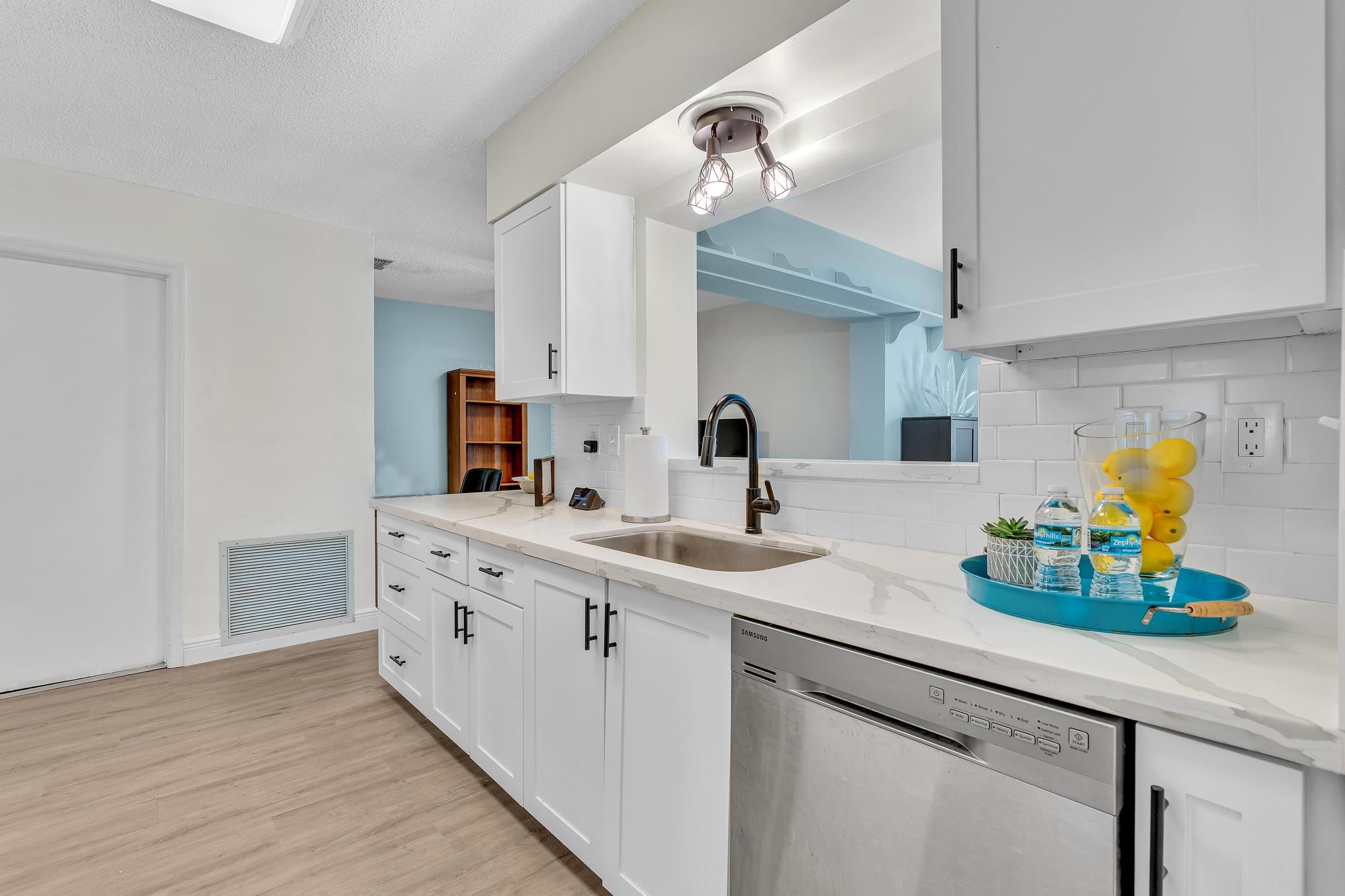 7500 NW 73rd Avenue