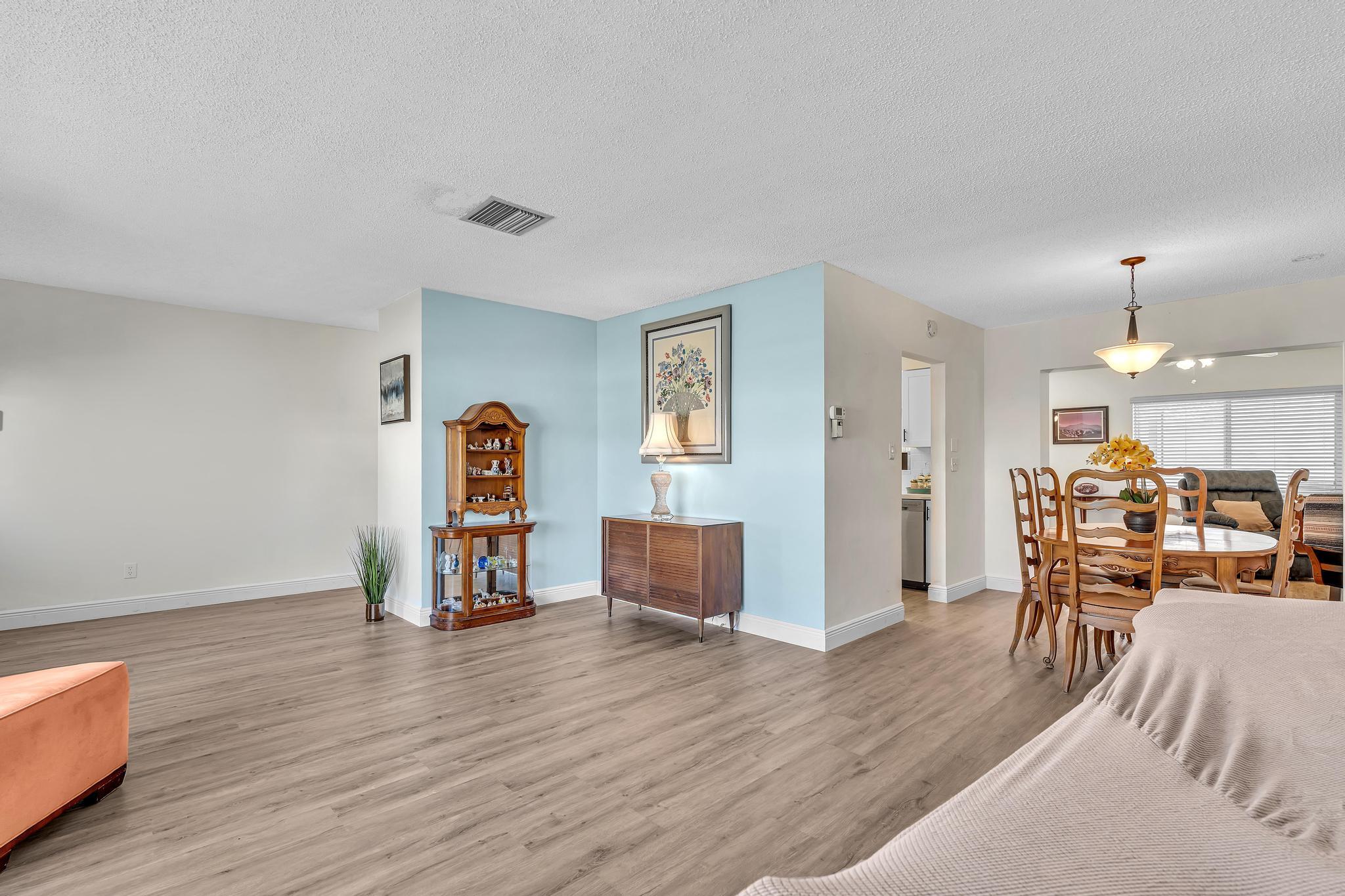 7500 NW 73rd Avenue