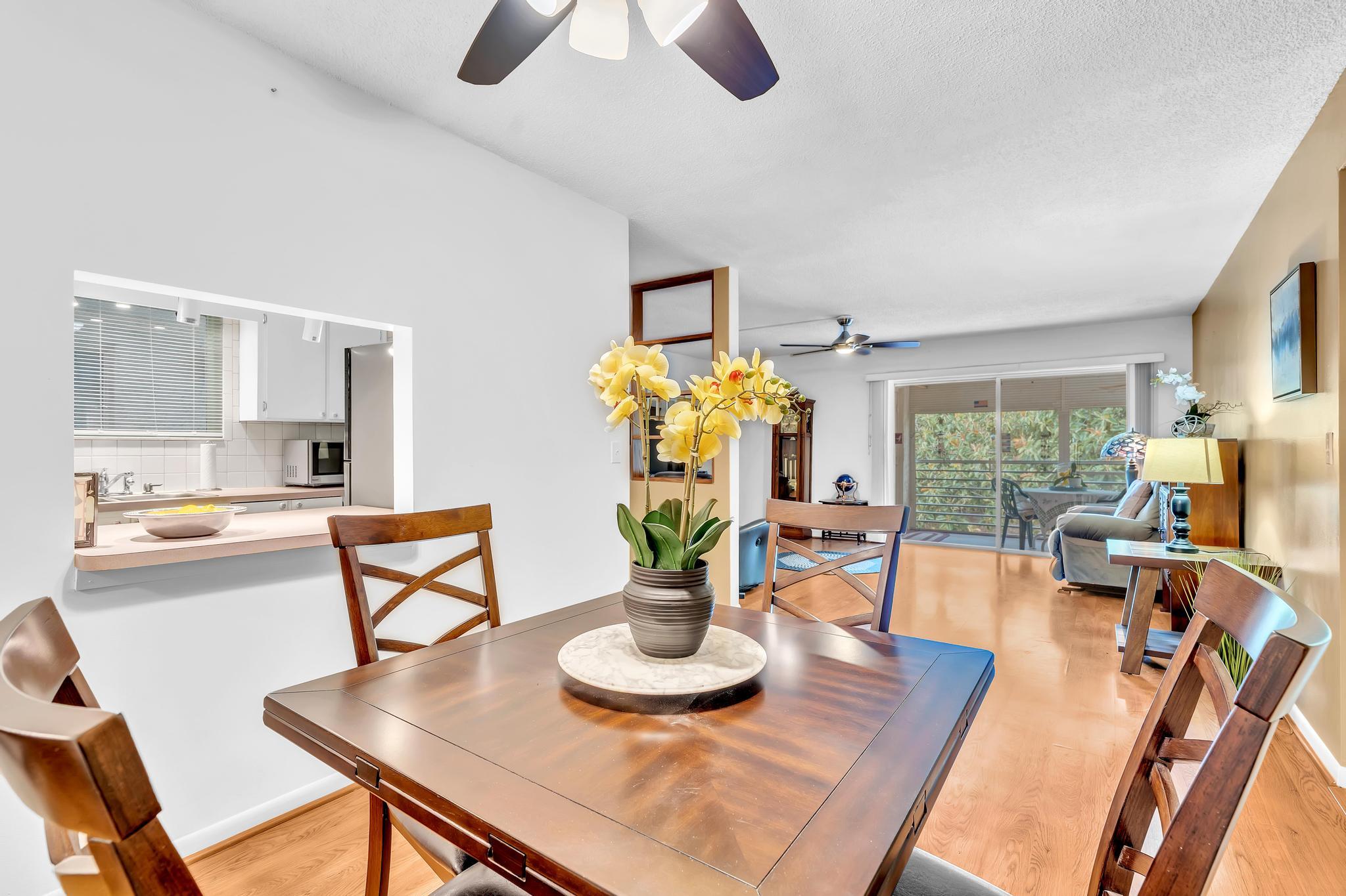 405 N Laurel Drive 206