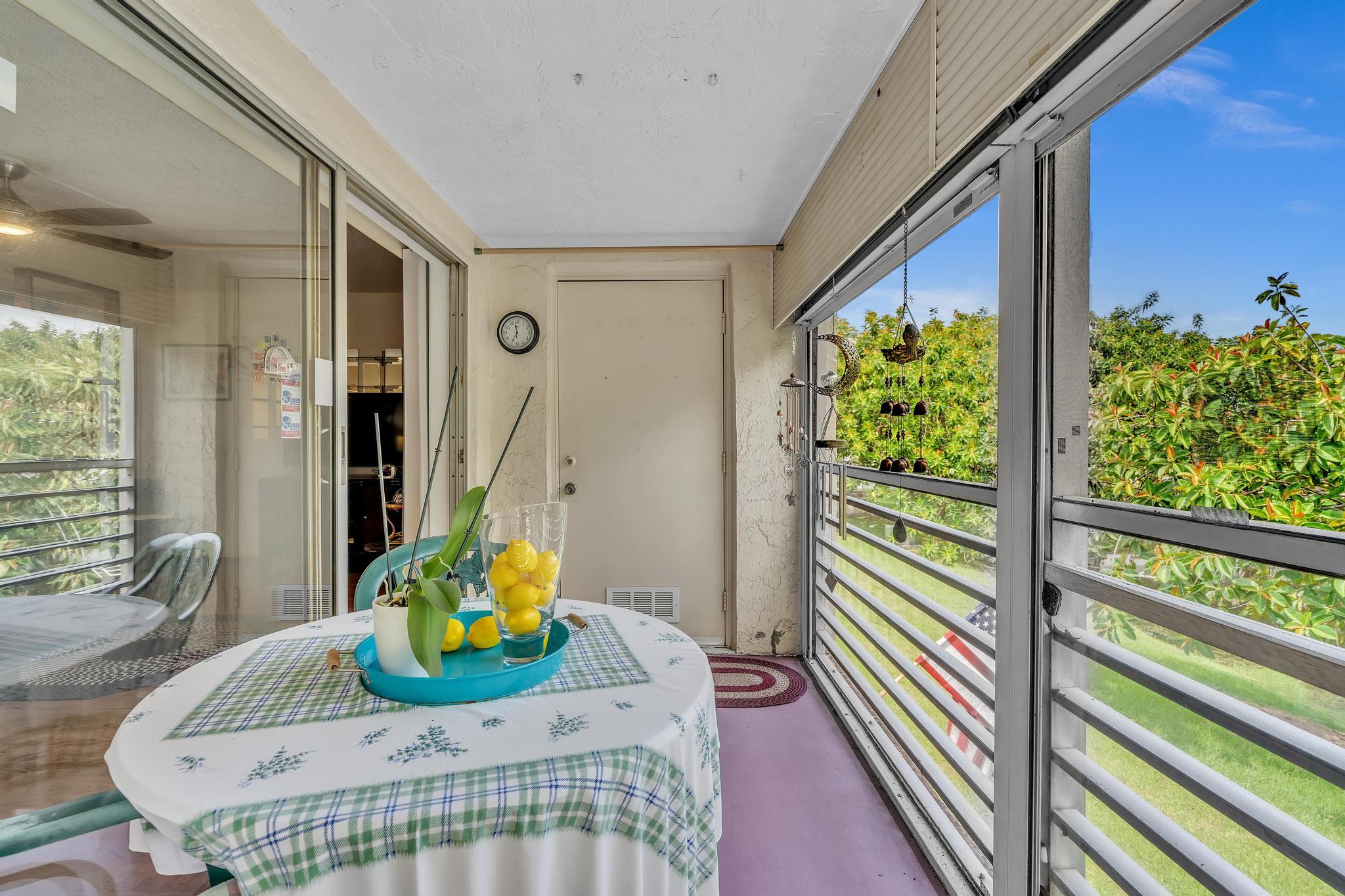 405 N Laurel Drive 206