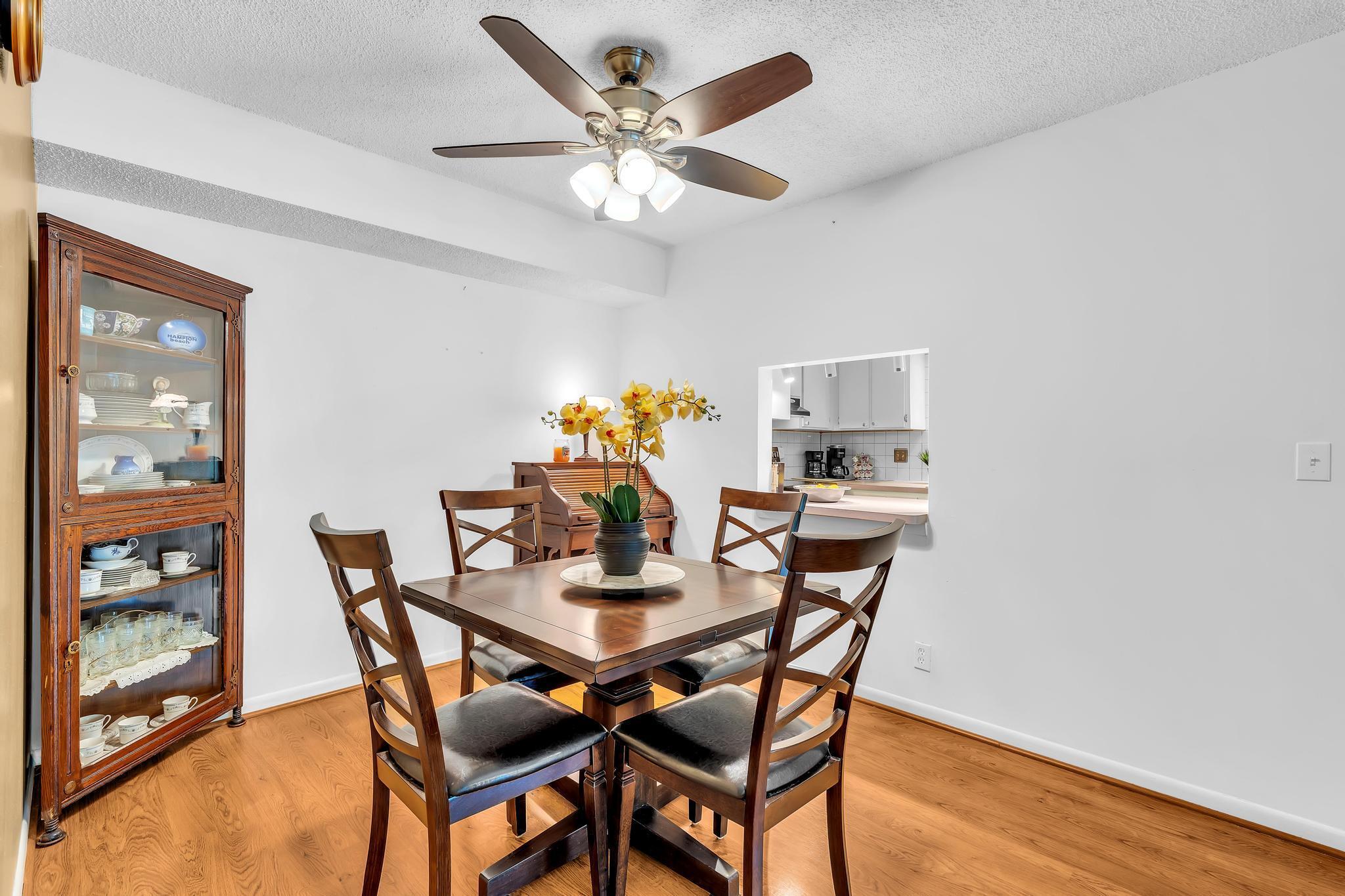 405 N Laurel Drive 206