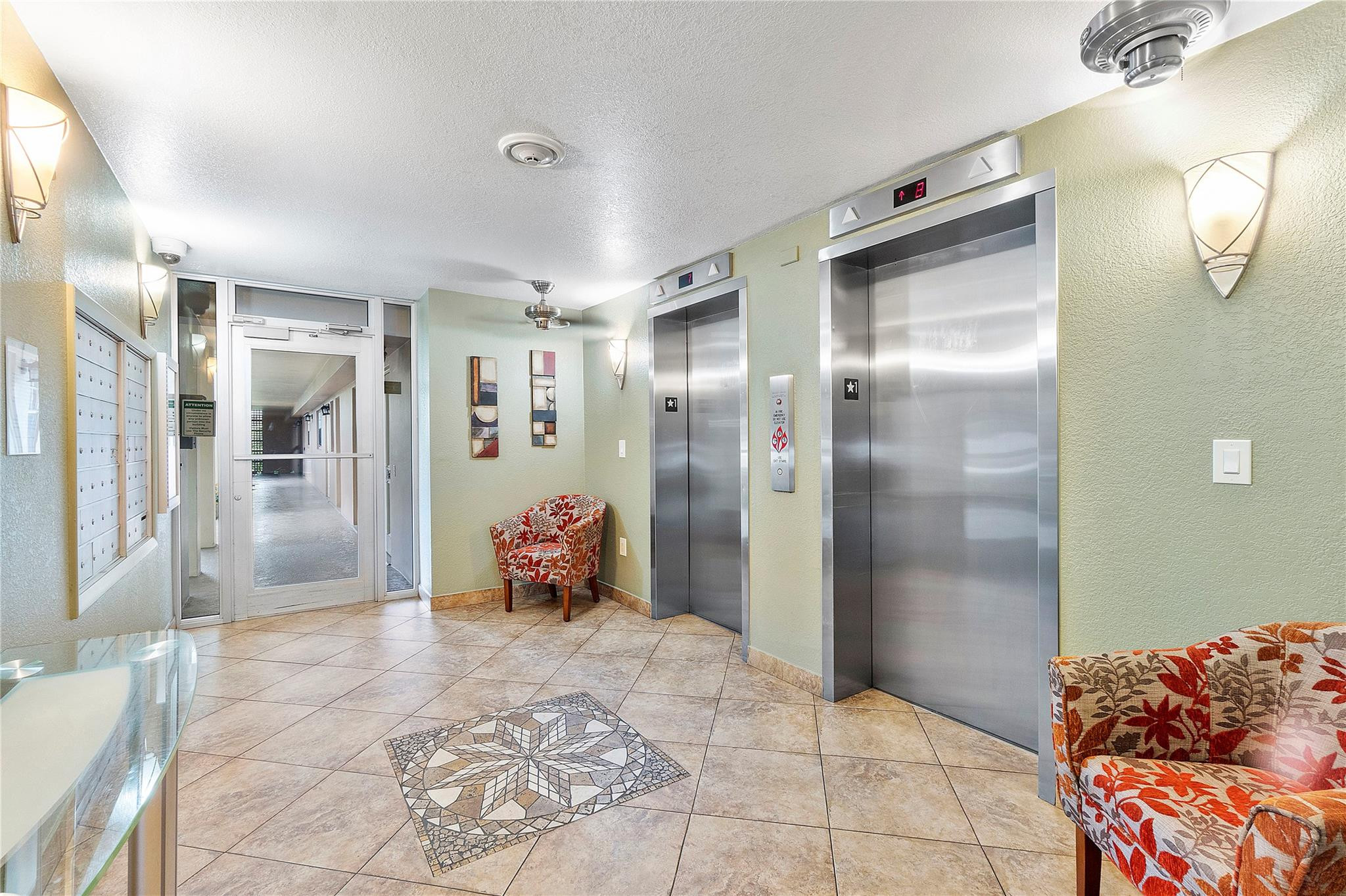 9101 W SAMPLE Road 402