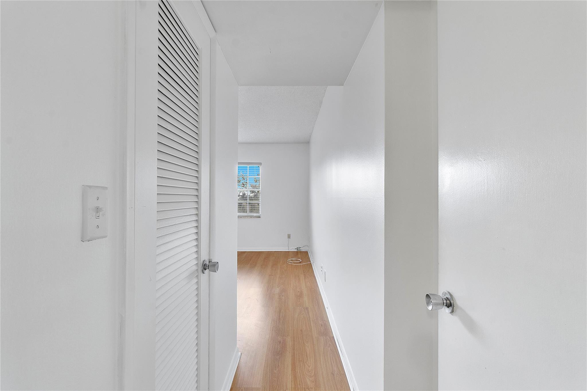 9101 W SAMPLE Road 402