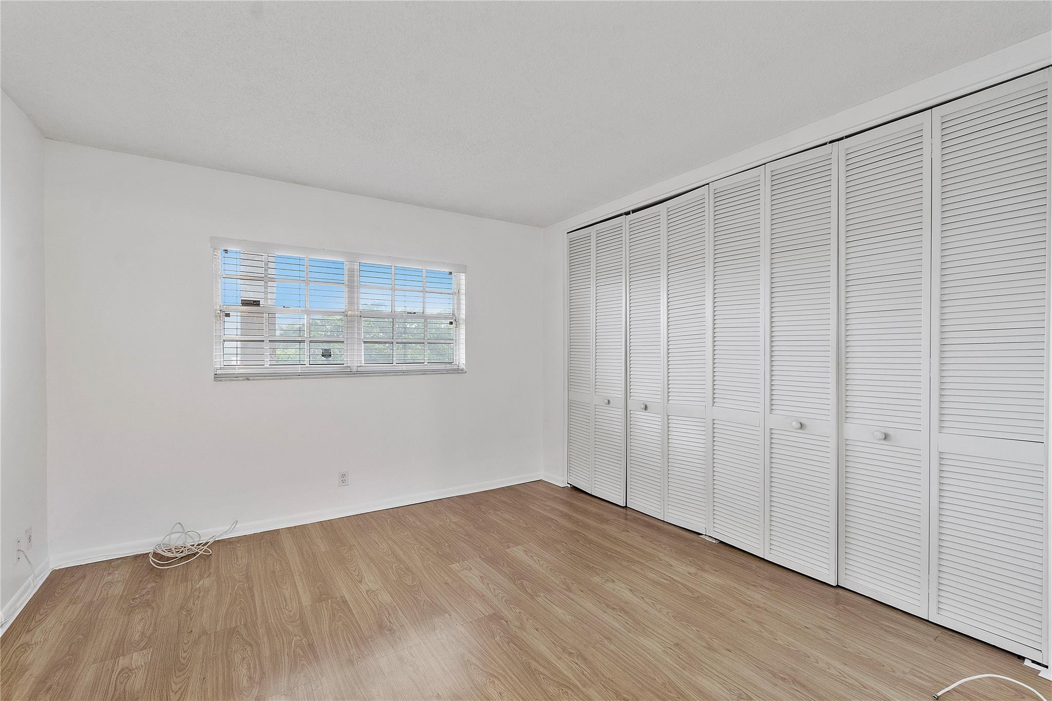 9101 W SAMPLE Road 402