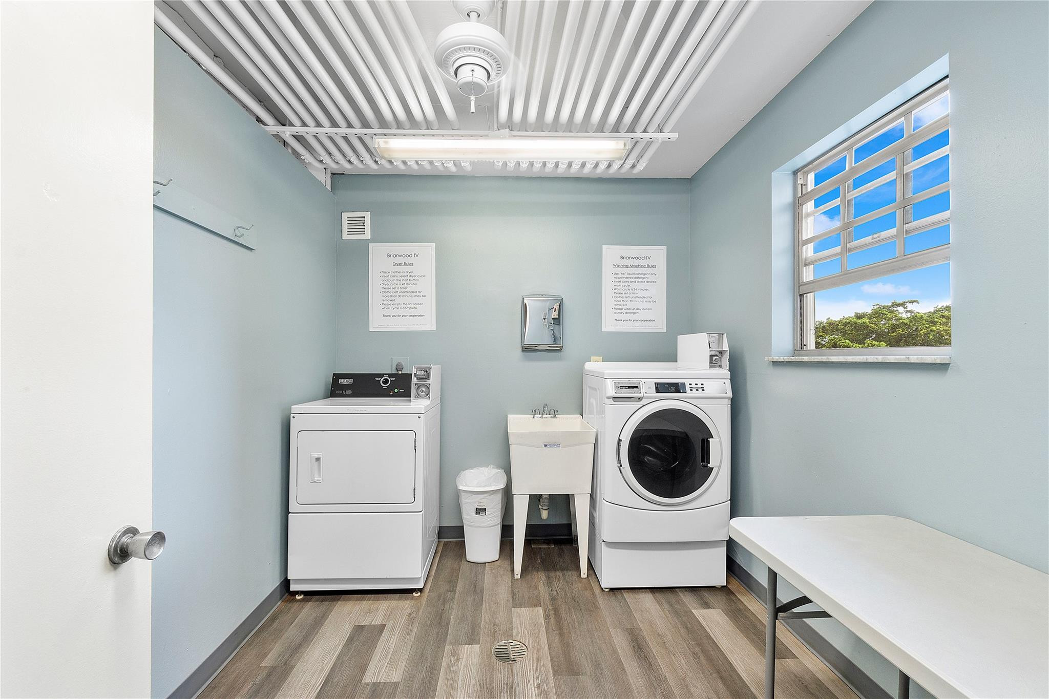 9101 W SAMPLE Road 402