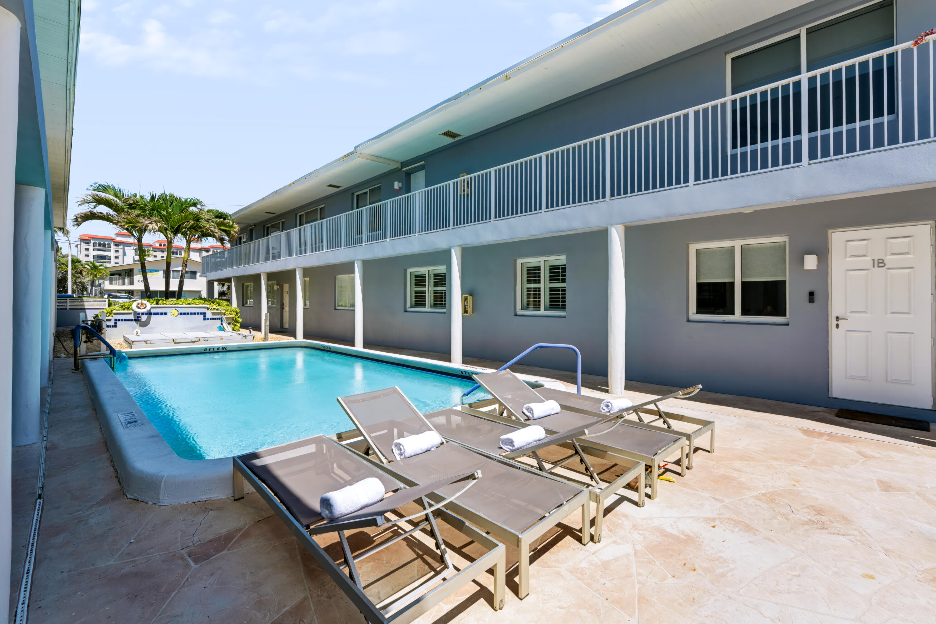 604 N OCEAN Boulevard 1B
