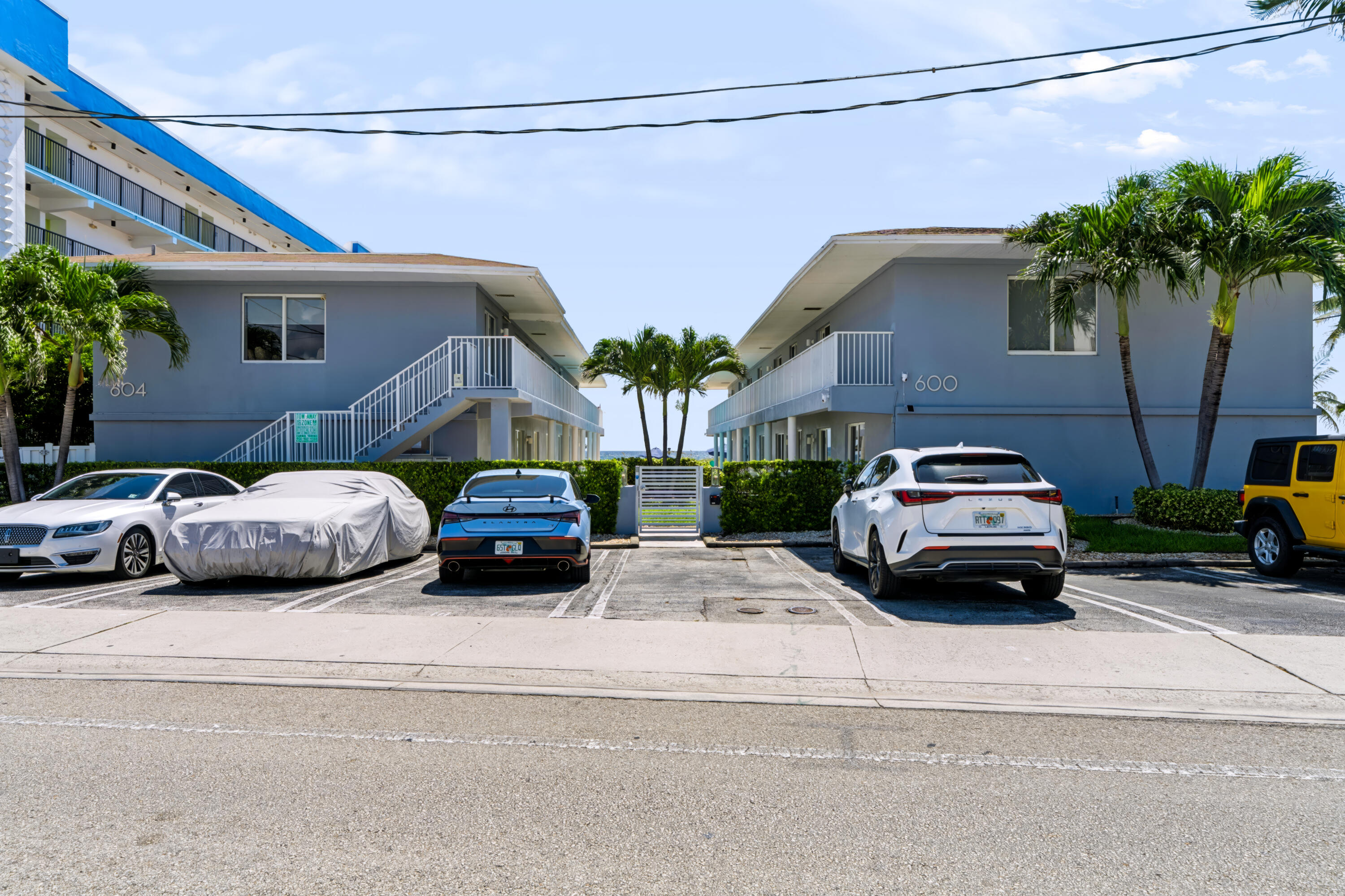 600 N OCEAN Boulevard 1A