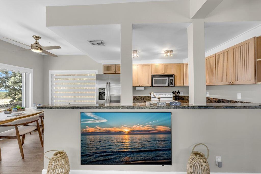 600 N OCEAN Boulevard 1A