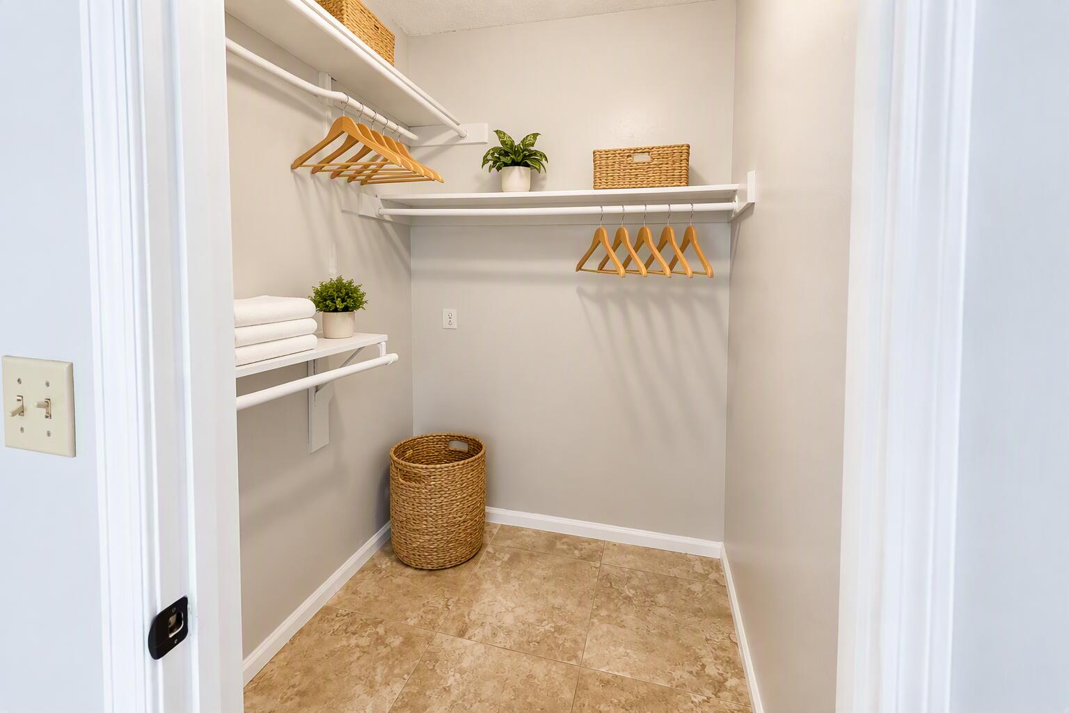 10071 NW 36th Street Studio