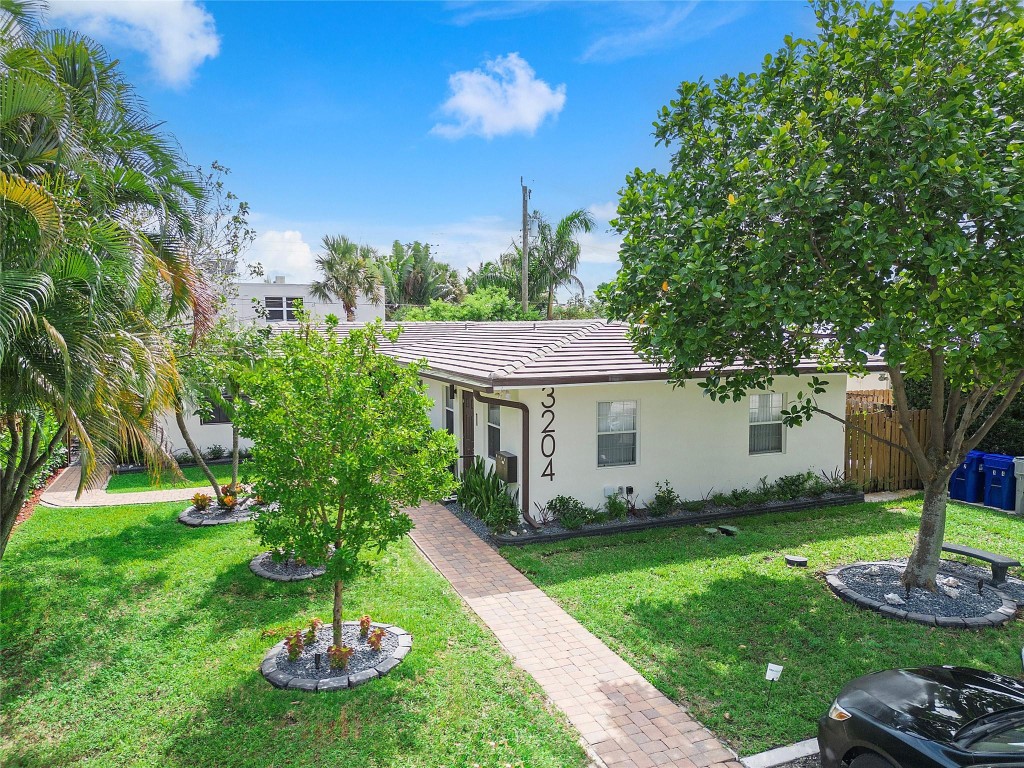 3204 SE 6th Street #3