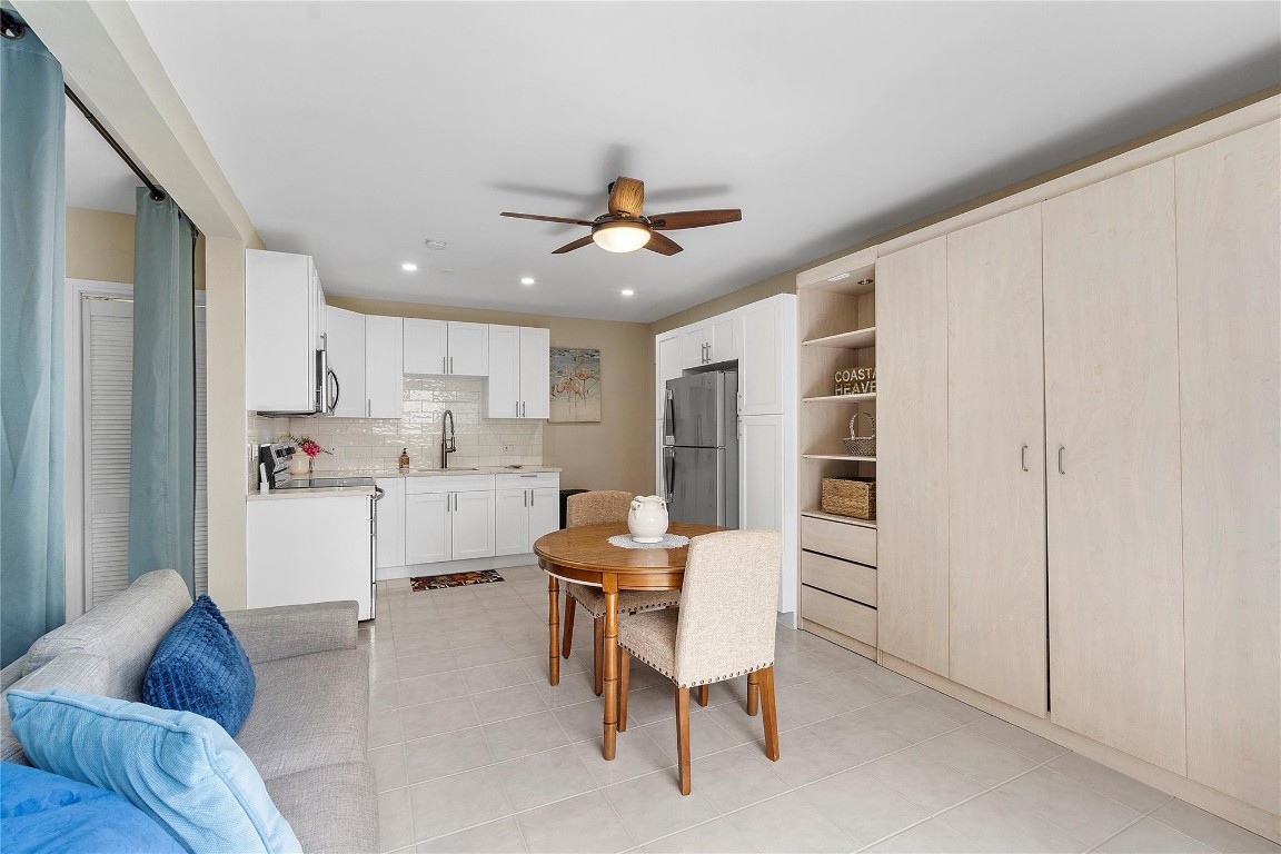 3204 SE 6th Street #3