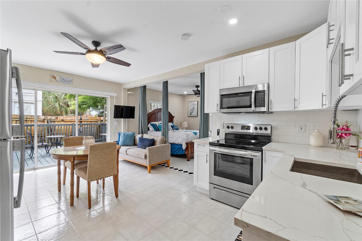 3204 SE 6th Street #3